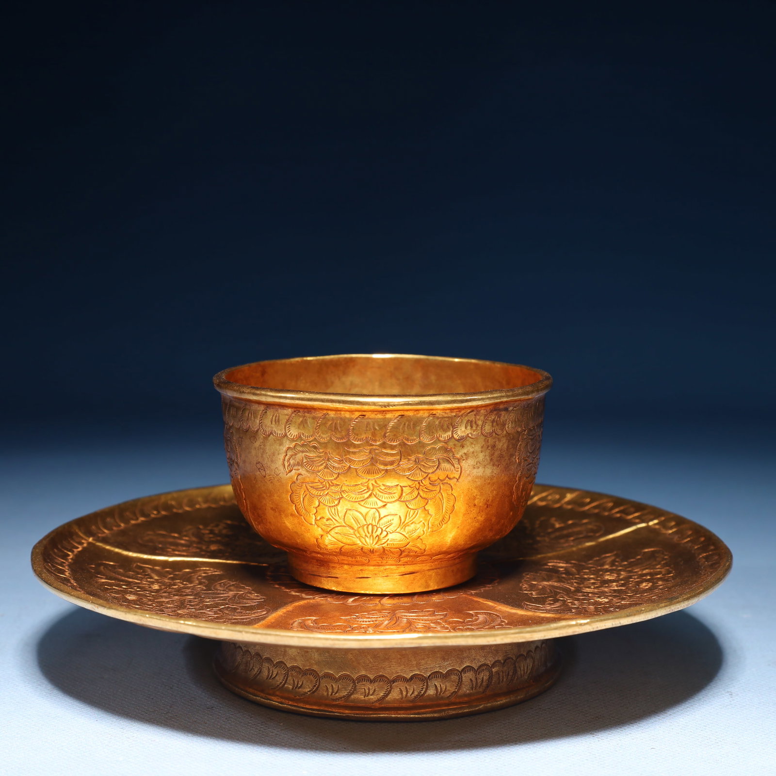 An Exquisite Gilt Bronze Lotus Pattern Cup,with Plate (1 of 7)