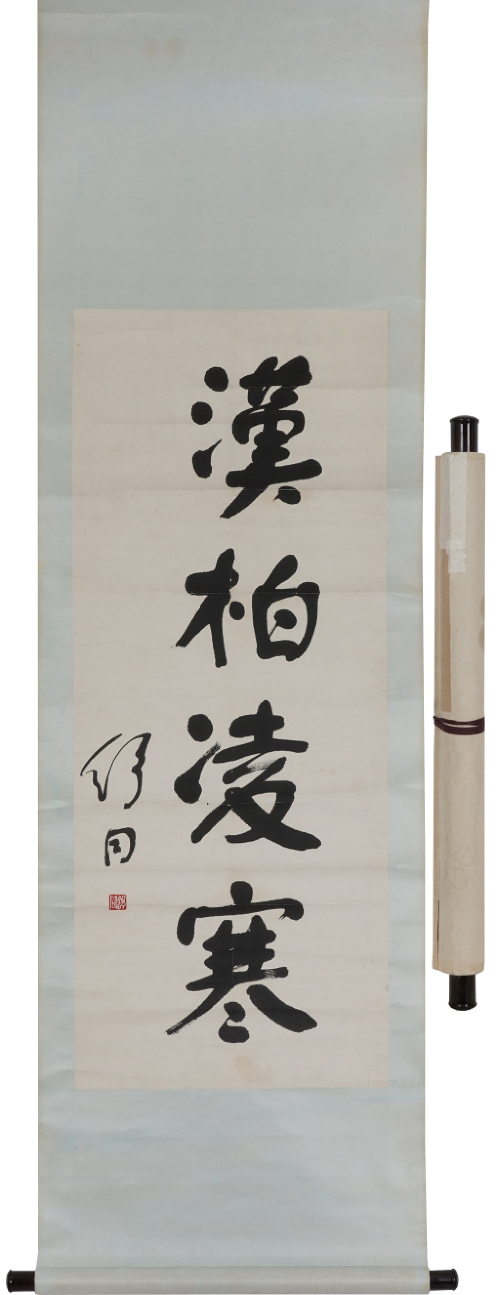 A Chinese Vertical Scroll Ink Calligraphy on Paper: A Chinese Vertical Scroll Ink Calligraphy on Paper,Shu Tong,Size:46.1inx18.9in 一幅中国水墨书法立轴,舒同