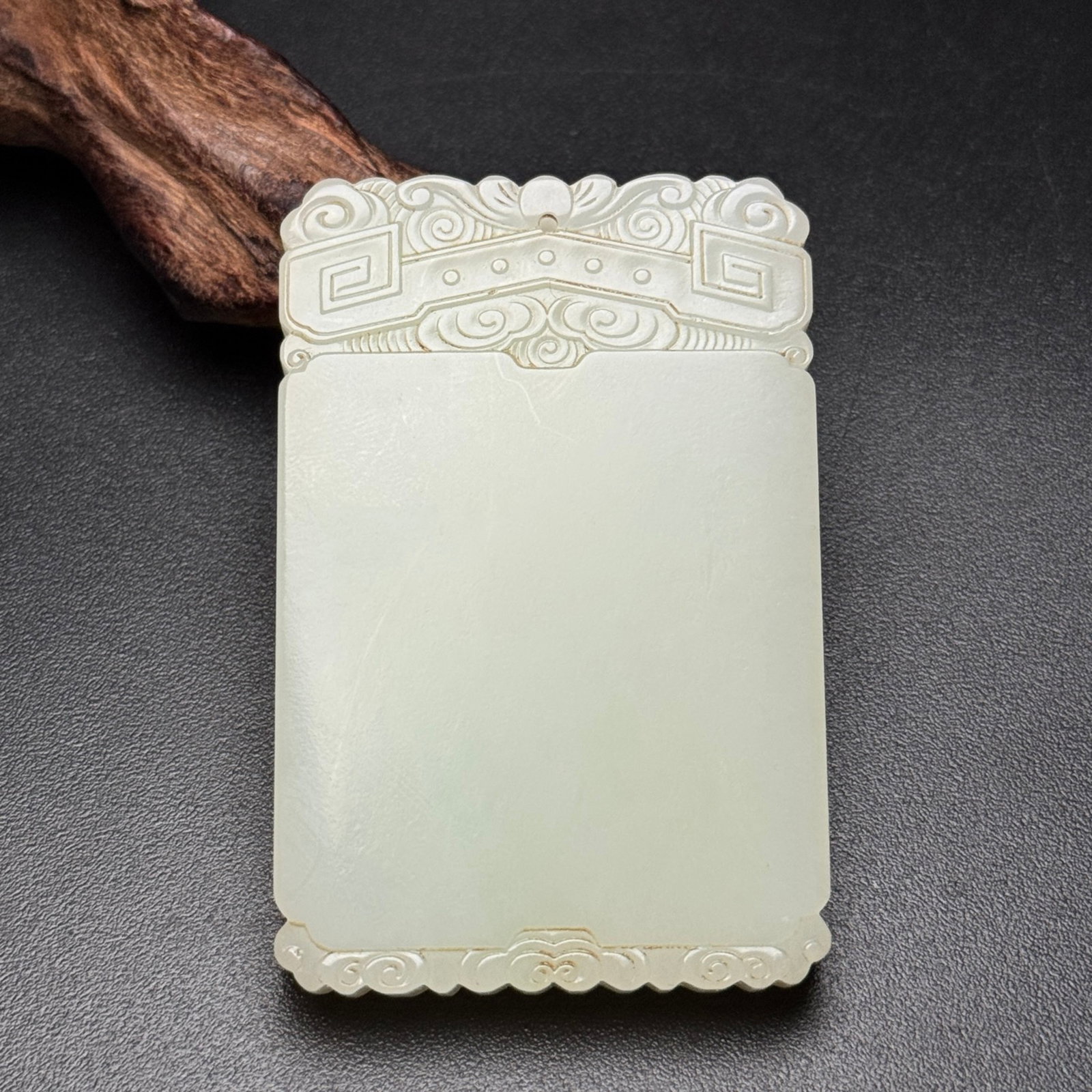 An Exquisite White Jade Auspicious Cloud Pattern Pendant - 3