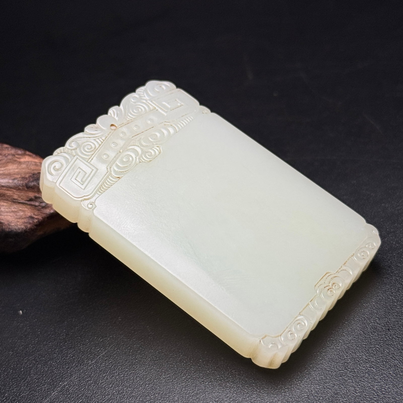 An Exquisite White Jade Auspicious Cloud Pattern Pendant - 4