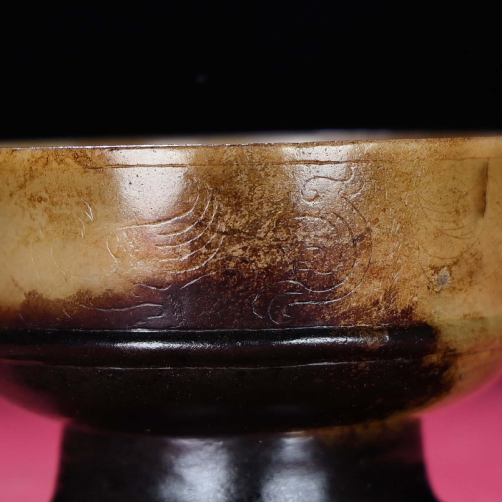 An Exquisite White Jade Dragon Pattern Cup - 5