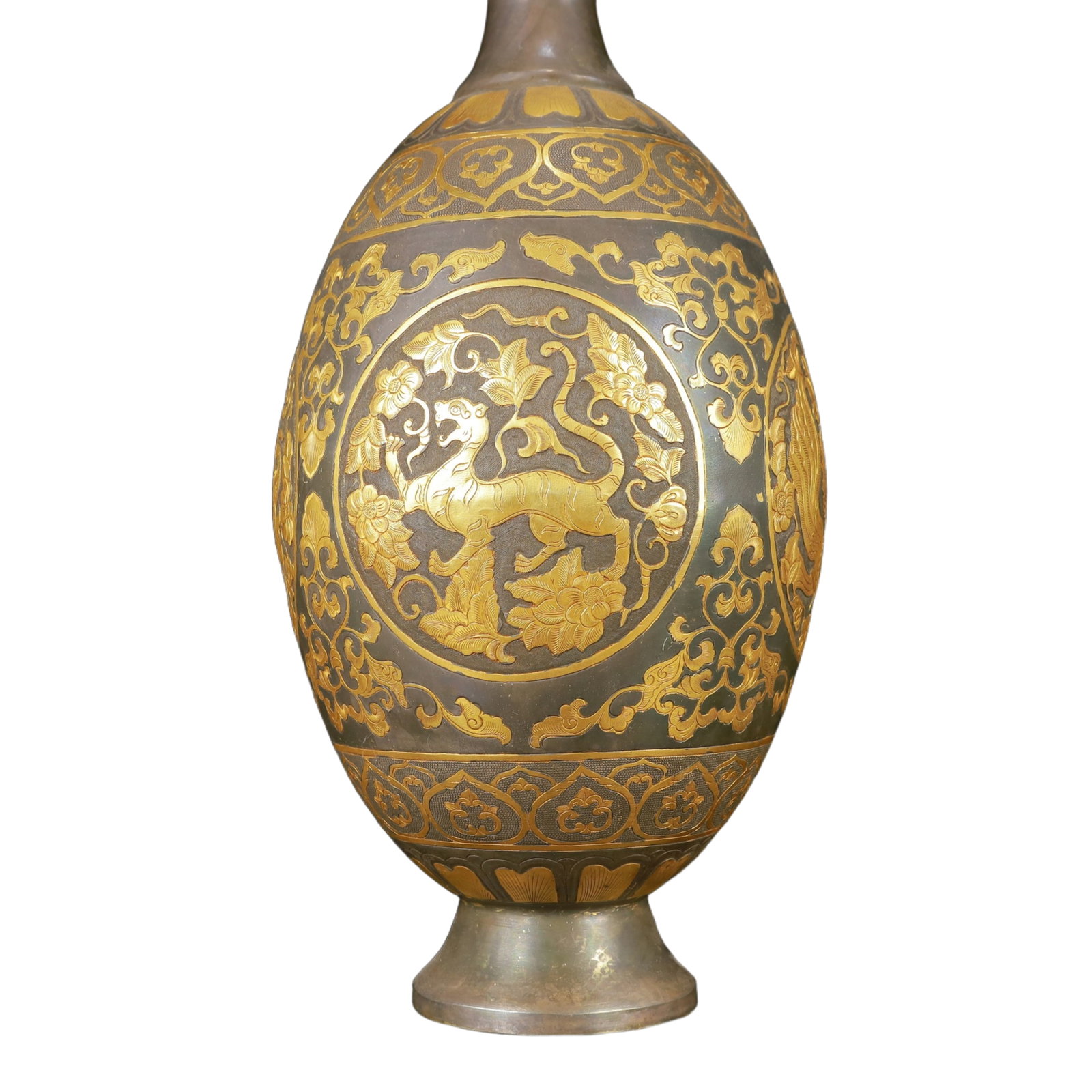 A Huge Gilt Silver Auspicious Beast Pattern Ewer - 8
