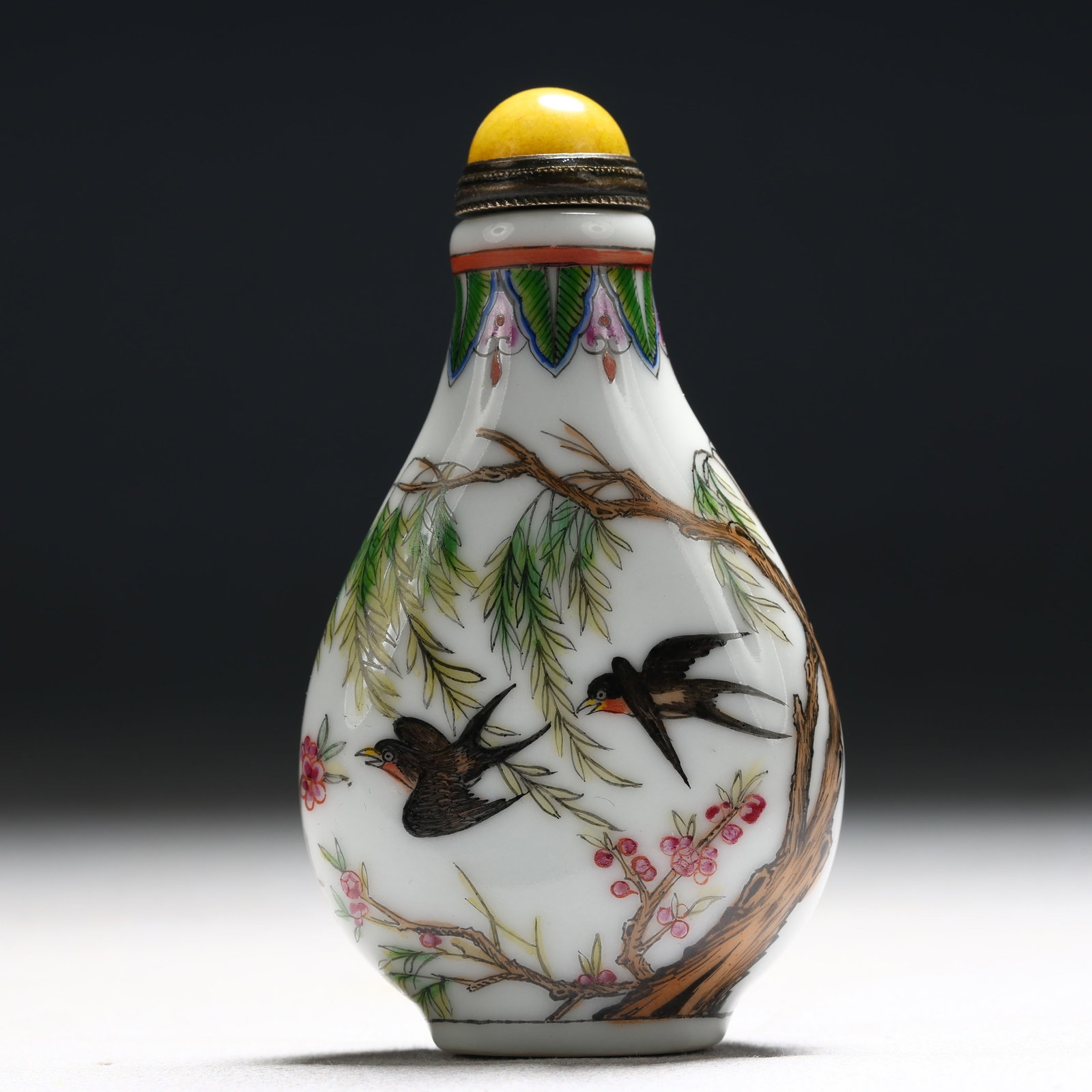 An Exquisite Enamel Flower and Bird Pattern Porcelain Snuff Bottle: An Exquisite Enamel Flower and Bird Pattern Porcelain Snuff Bottle,Qing Dynasty, China,Qianlong Mark,Size:1.8inx0.8inx3.1in
