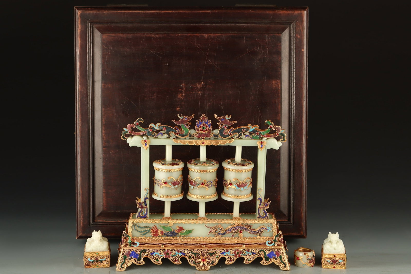 A Set of Fine Filigree and Gilding Inlaid White Jade Dragon and Phoenix Pattern Ornaments: A Set of Fine Filigree and Gilding Inlaid White Jade Dragon and Phoenix Pattern Ornaments,Qing Dynasty,China,Qianlong Four-character Mark,Size:(Ornament)11.2inx12.2inx3.9in,(Seal)2inx1.8inx2.4in,(Thum