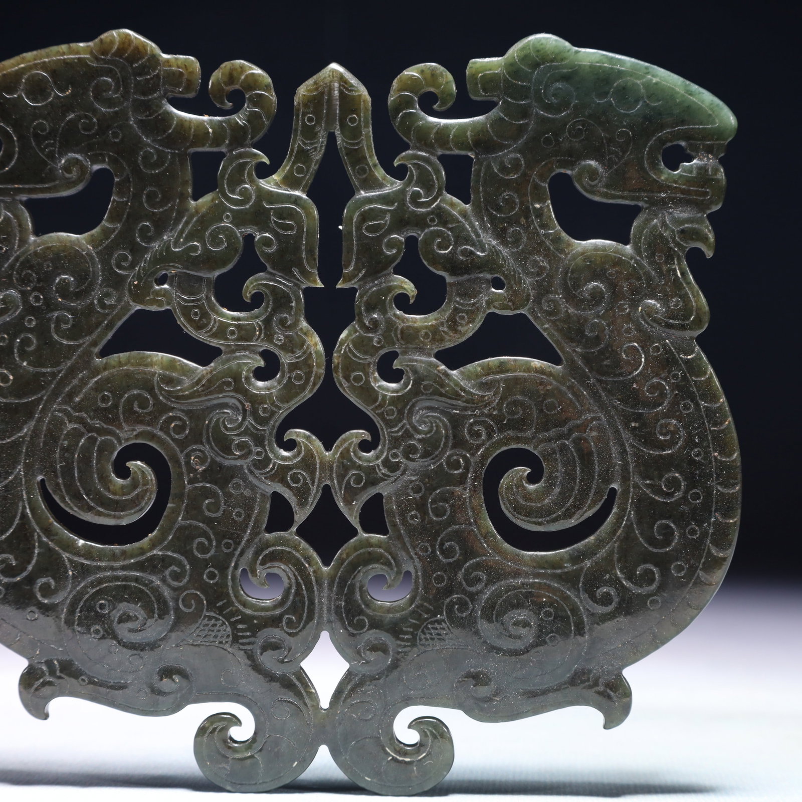 An Exquisite Jasper Dragon Pattern Pendant - 3