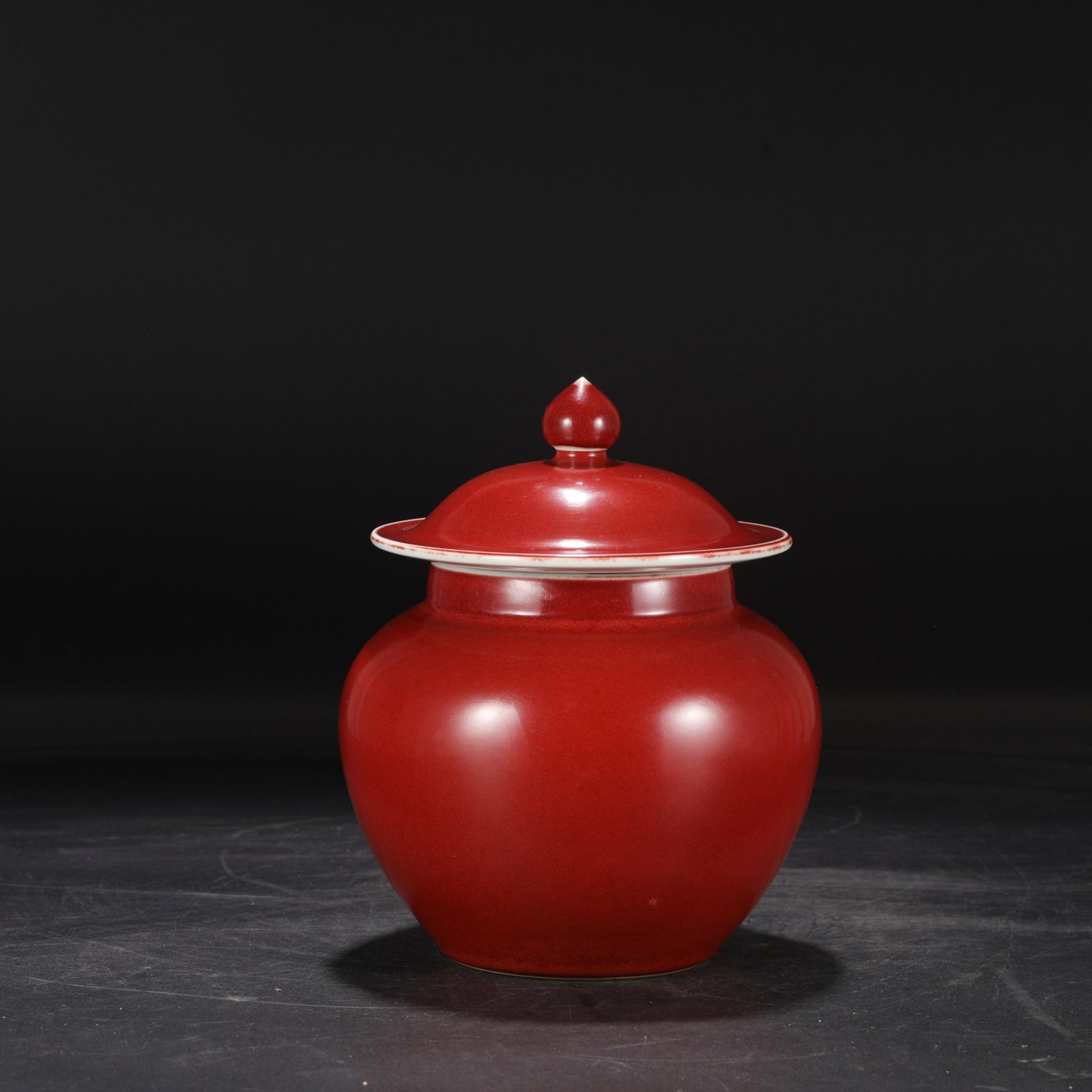 An Exquisite Ruby red-Glazed Jar with Cover - 6
