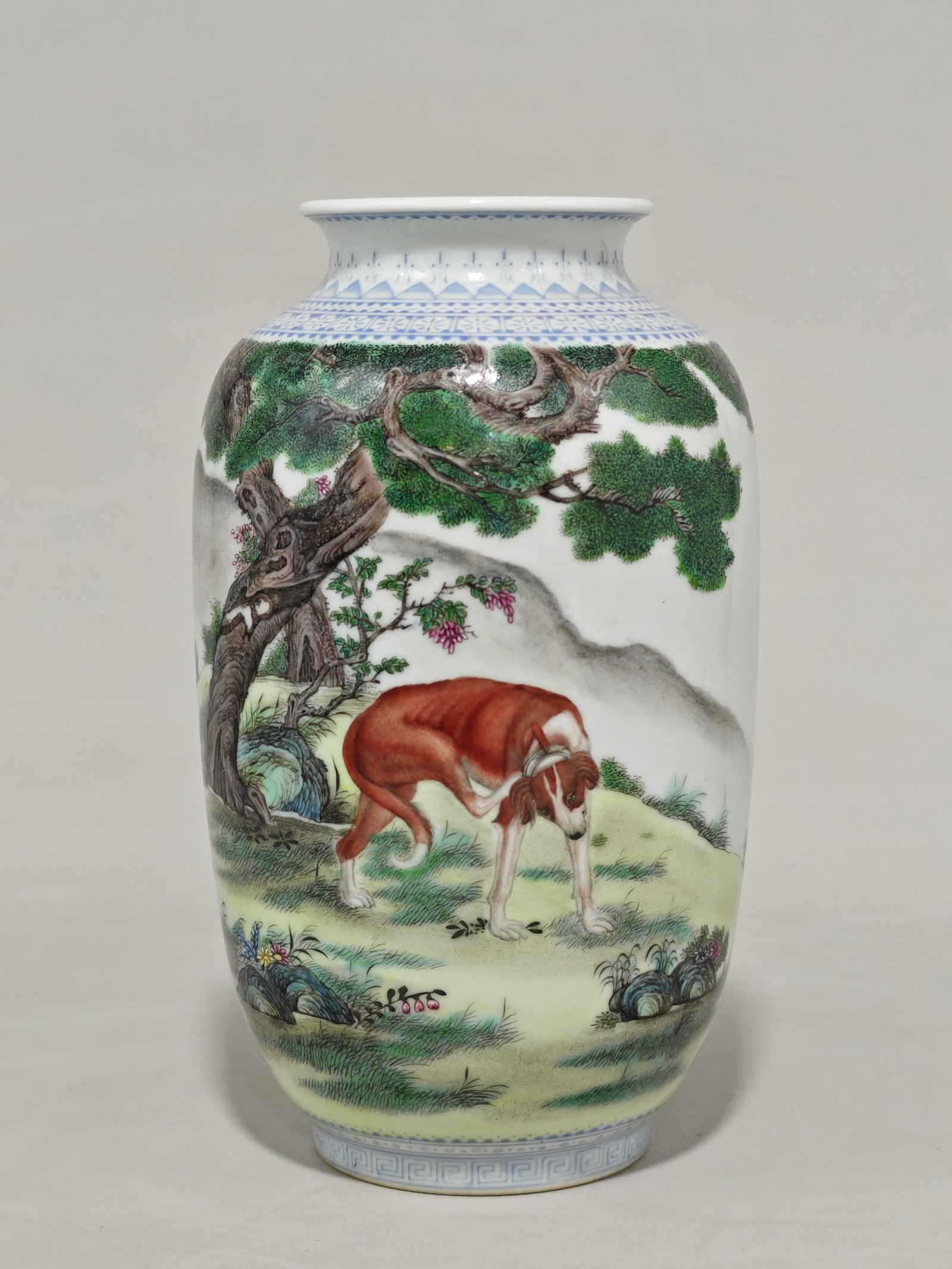 An Exquisite Enamel Dog Pattern Vase,with poem (1 of 7)
