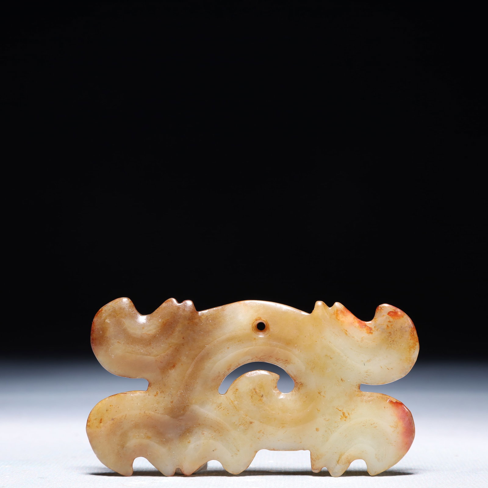 An Archaic Hongshan Culture White Jade Pendant: An Archaic Hongshan Culture White Jade Pendant,Ancient Time,China,Size:3.2inx1.8in,Weight:32.3g 红山文化白玉挂件,中国新石器