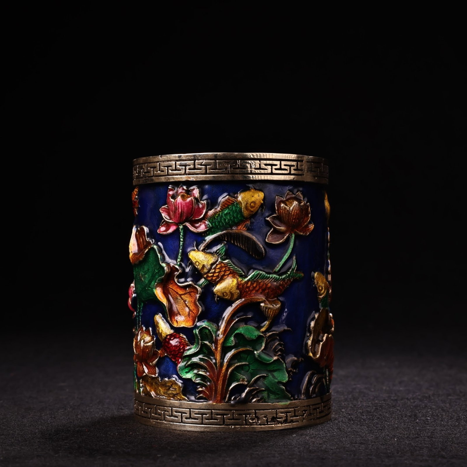 An Exquisite Cloisonne Flower and Fish Pattern Brush Pot: An Exquisite Cloisonne Flower and Fish Pattern Brush Pot,Ming Dynasty,China,Xuande Mark,Size:3.9inx3in,Weight:420g 景泰蓝花卉鱼纹笔筒,中
