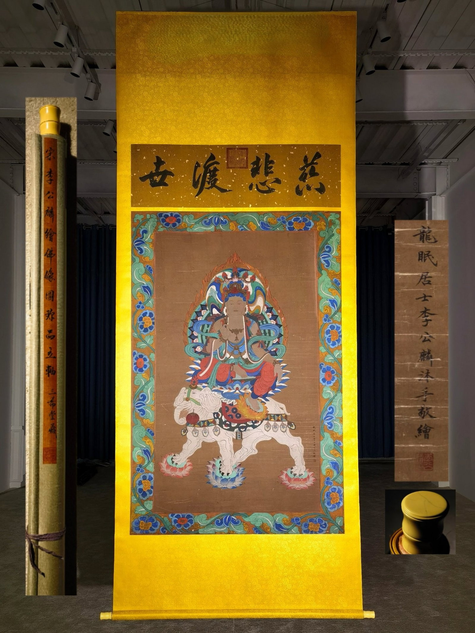 A Chinese Vertical Scroll Ink Painting of Buddha Statue on Silk: A Chinese Vertical Scroll Ink Painting of Buddha Statue on Silk,Li Gonglin,Size:(entirety)116.1inx46.5in,(Without frame)75.2inx40.6in 一幅中国水墨绢本&#