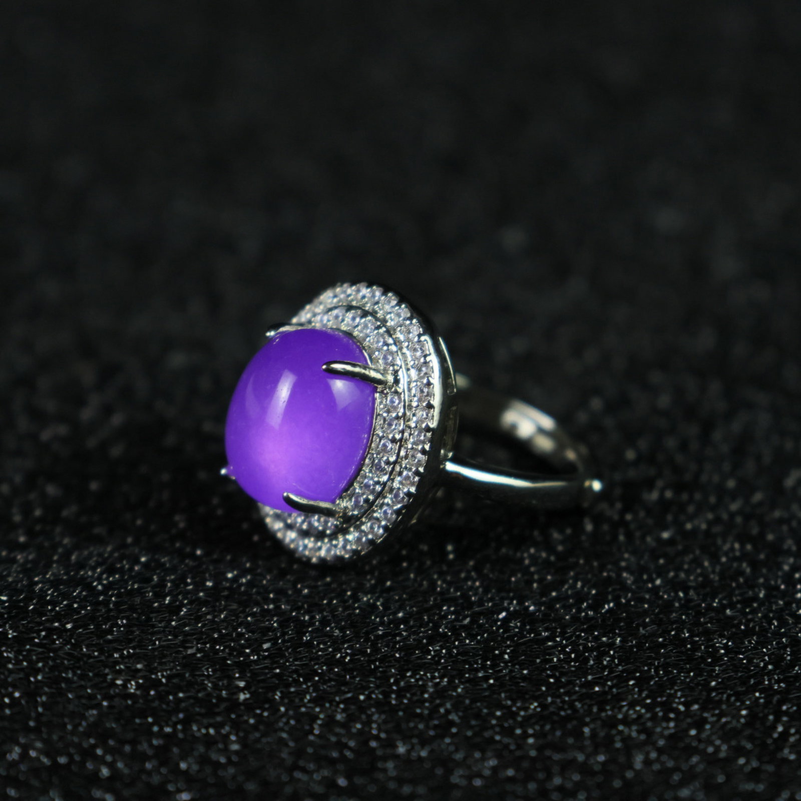 An Exquisite Ring - 4