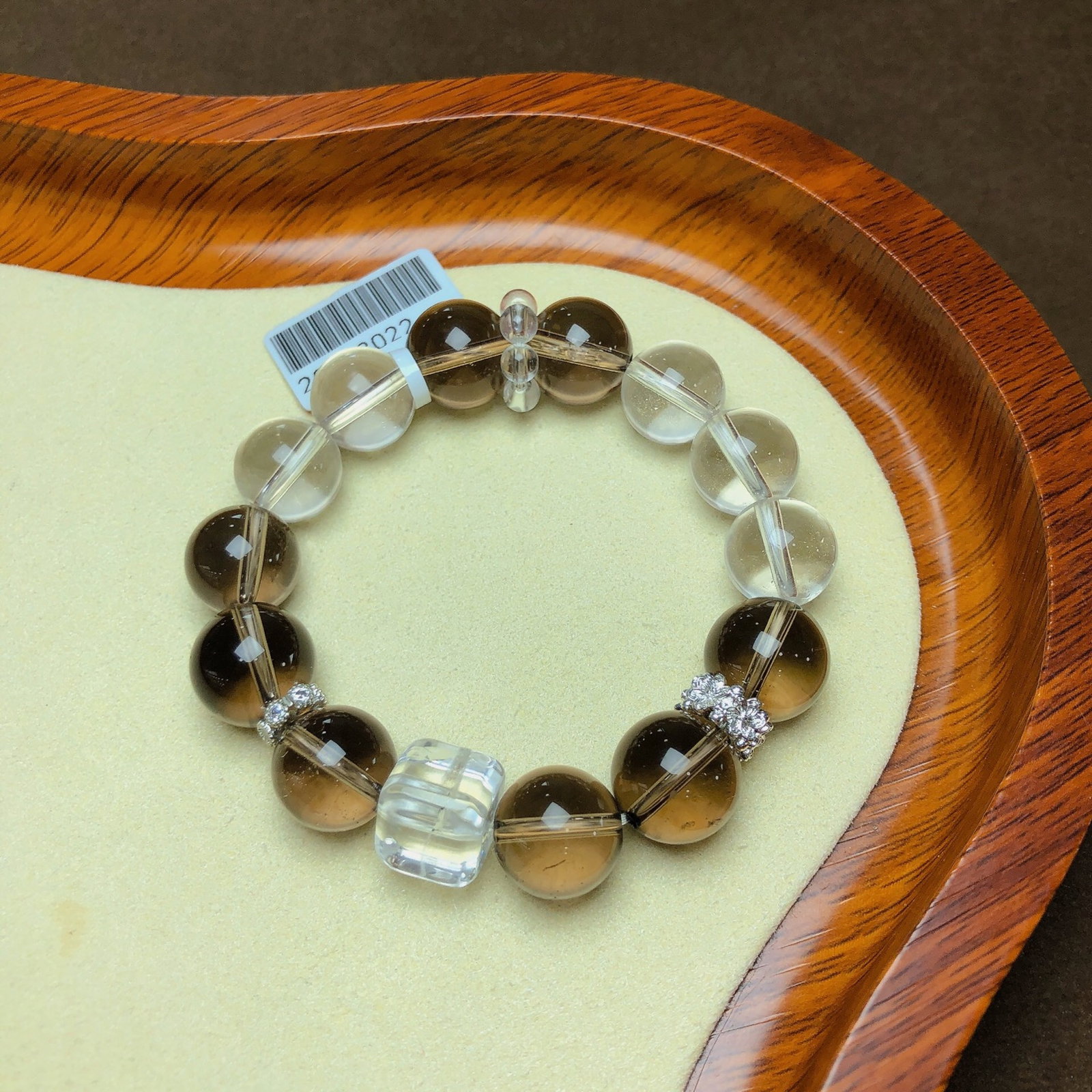 An Exquisite Crystal Bracelets: An Exquisite Crystal Bracelets,Size:0.6in,Weight:44.3g 水晶手串