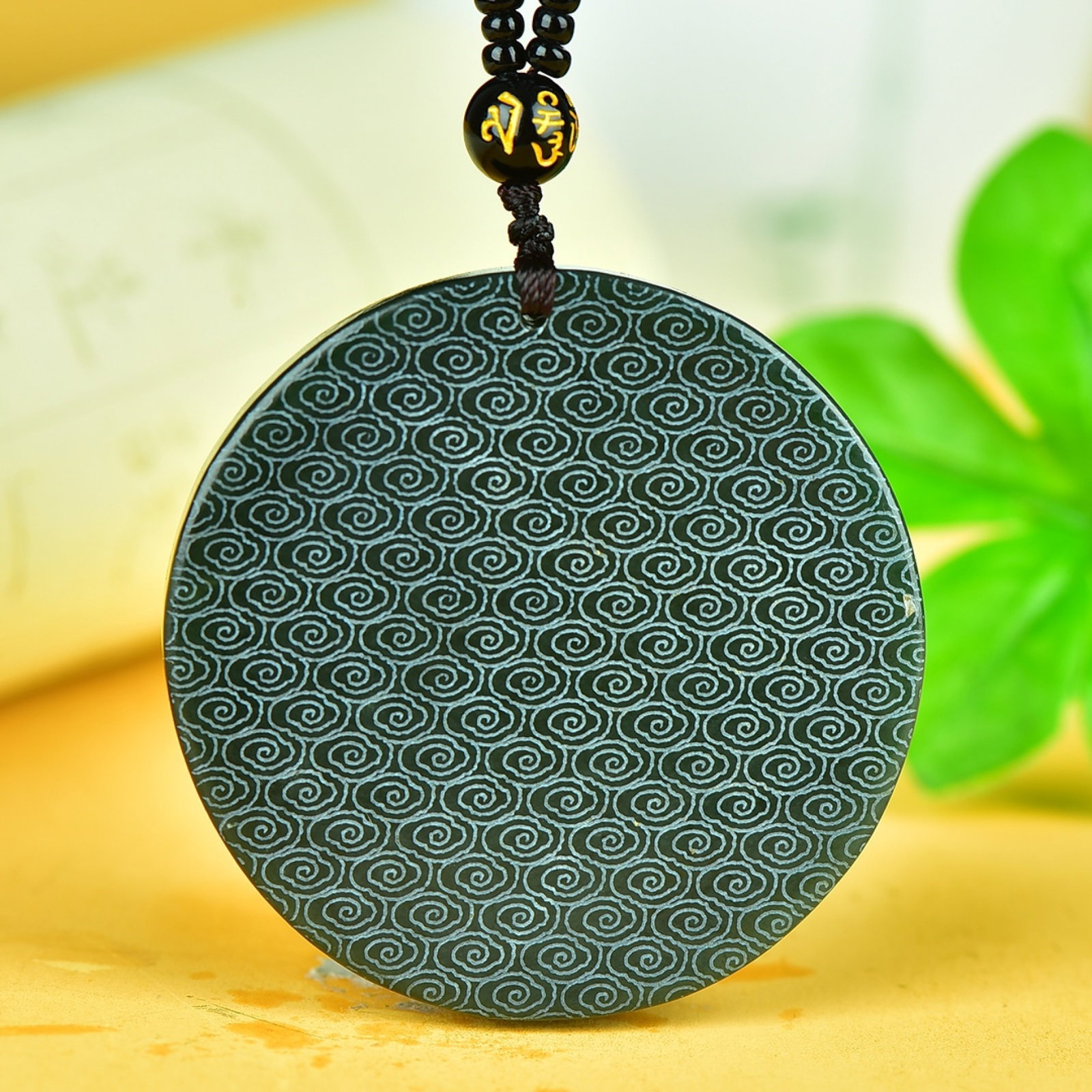 An Exquisite Jasper Landscape Pattern Pendant - 5