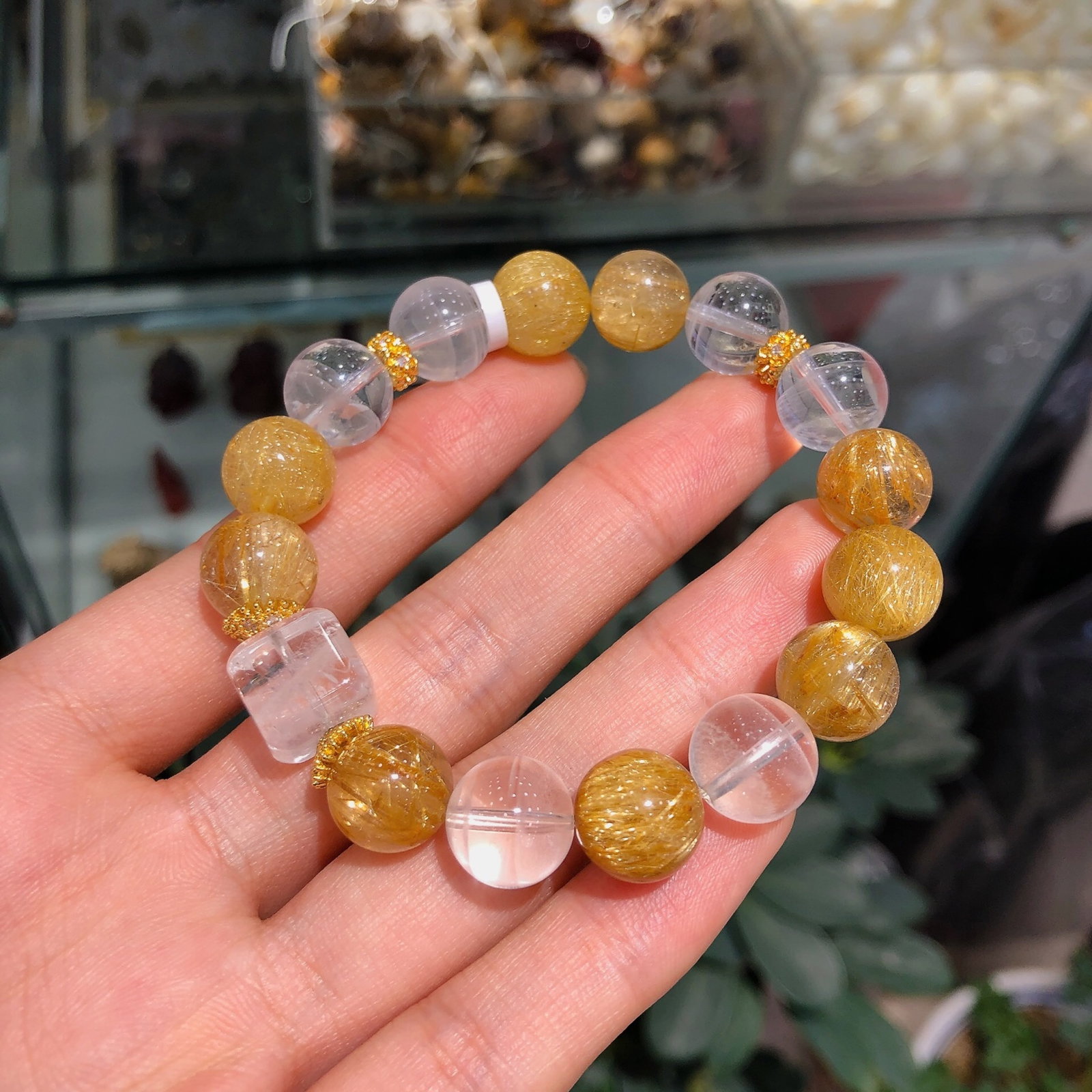 An Exquisite Crystal Bracelets - 4