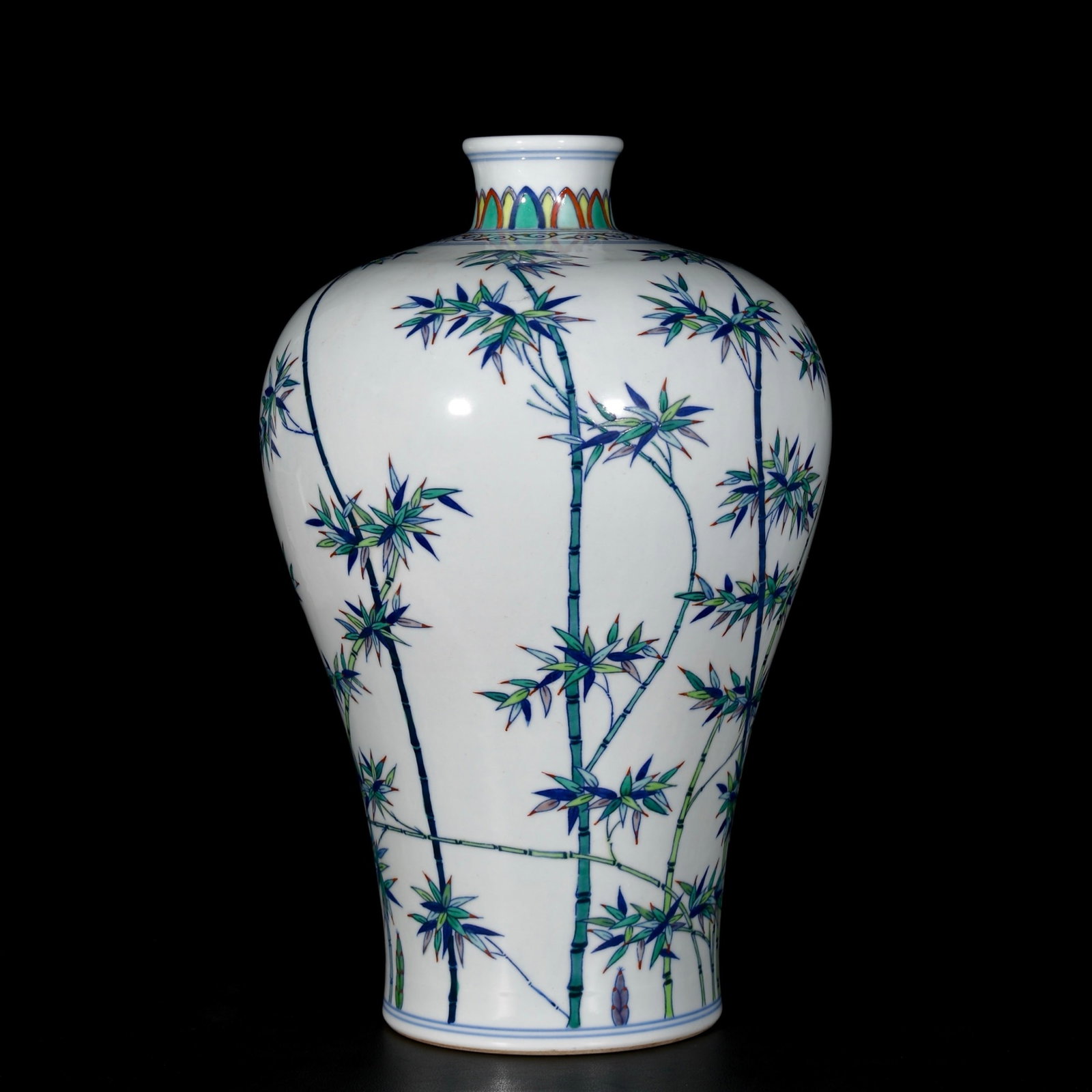 A Rare Doucai Bamboo Pattern Vase - 7