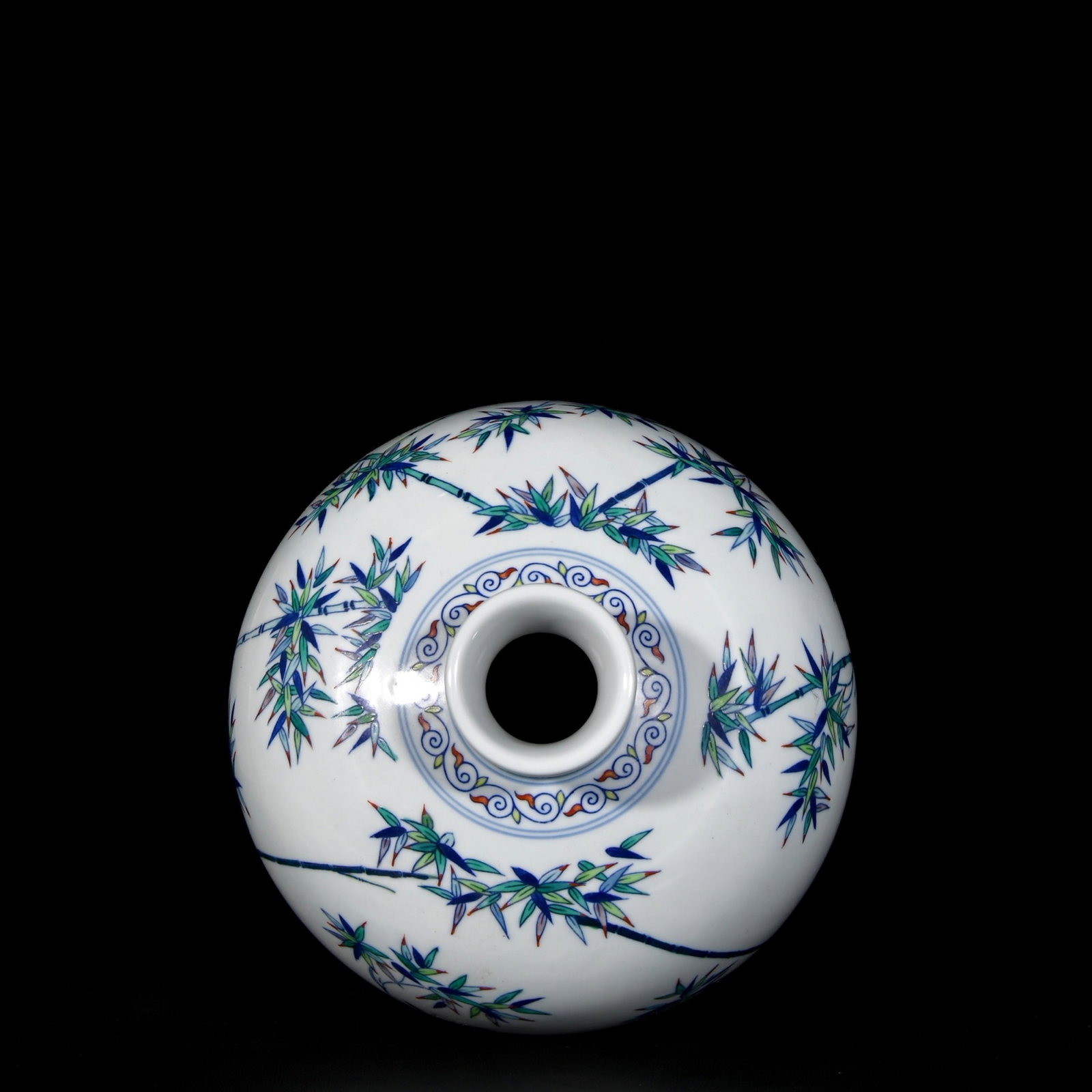 A Rare Doucai Bamboo Pattern Vase - 8