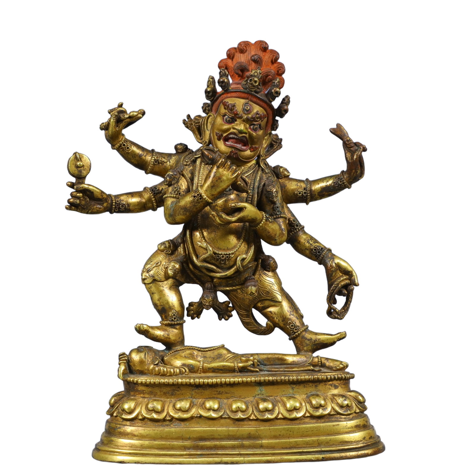 A Solemn Gilt Bronze Buddha Statue: A Solemn Gilt Bronze Buddha Statue,Qing Dynasty, China,Size:5.7inx2.4inx8.3in,Weight:2000g 铜鎏金佛像,中国清代