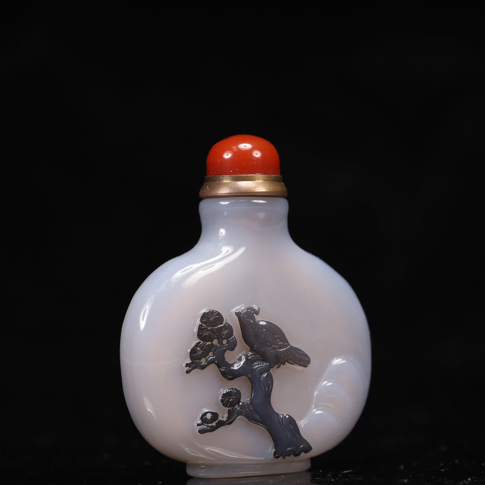An Exquisite Agate Pine and Bird Pattern Snuff Bottle - 3