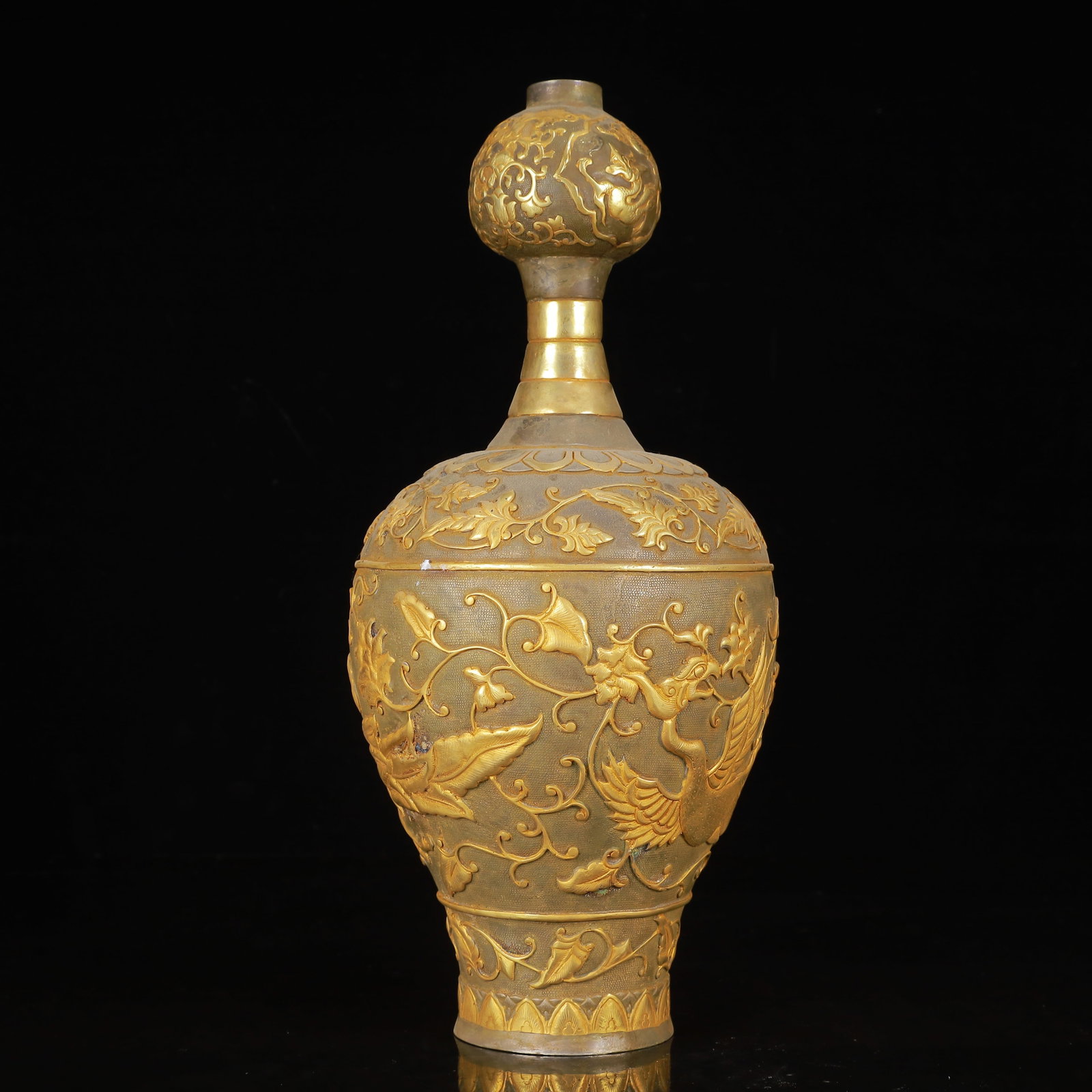 An Exquisite Gilt Silver Phoenix Pattern Vase - 9