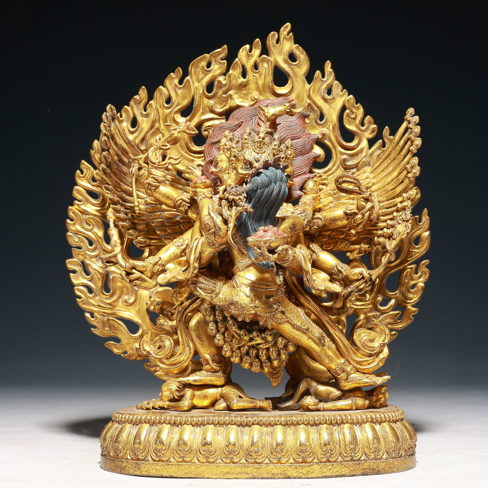 A Solemn Gilt Bronze Statue of Vajra: A Solemn Gilt Bronze Statue of Vajra,Qing Dynasty,China,Size:9.1inx3.5inx11.4in,Weight:4500g 铜鎏金金刚像,中国清代