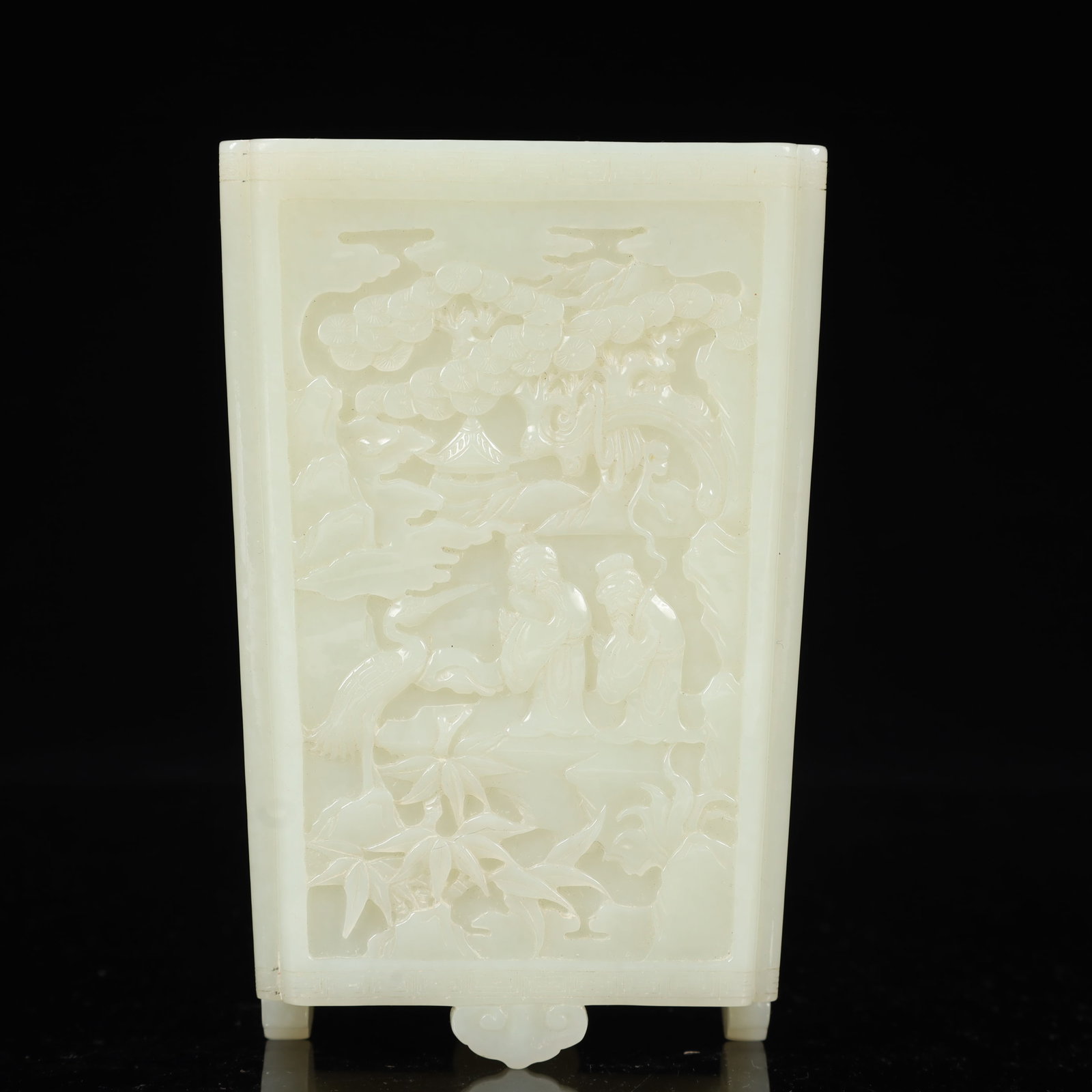 An Exquisite White Jade Landscape and Figure Pattern Four Legs Brush Pot: An Exquisite White Jade Landscape and Figure Pattern Four Legs Brush Pot,Qing Dynasty, China,Size:3.5inx2.8inx5.5in,Weight:850g