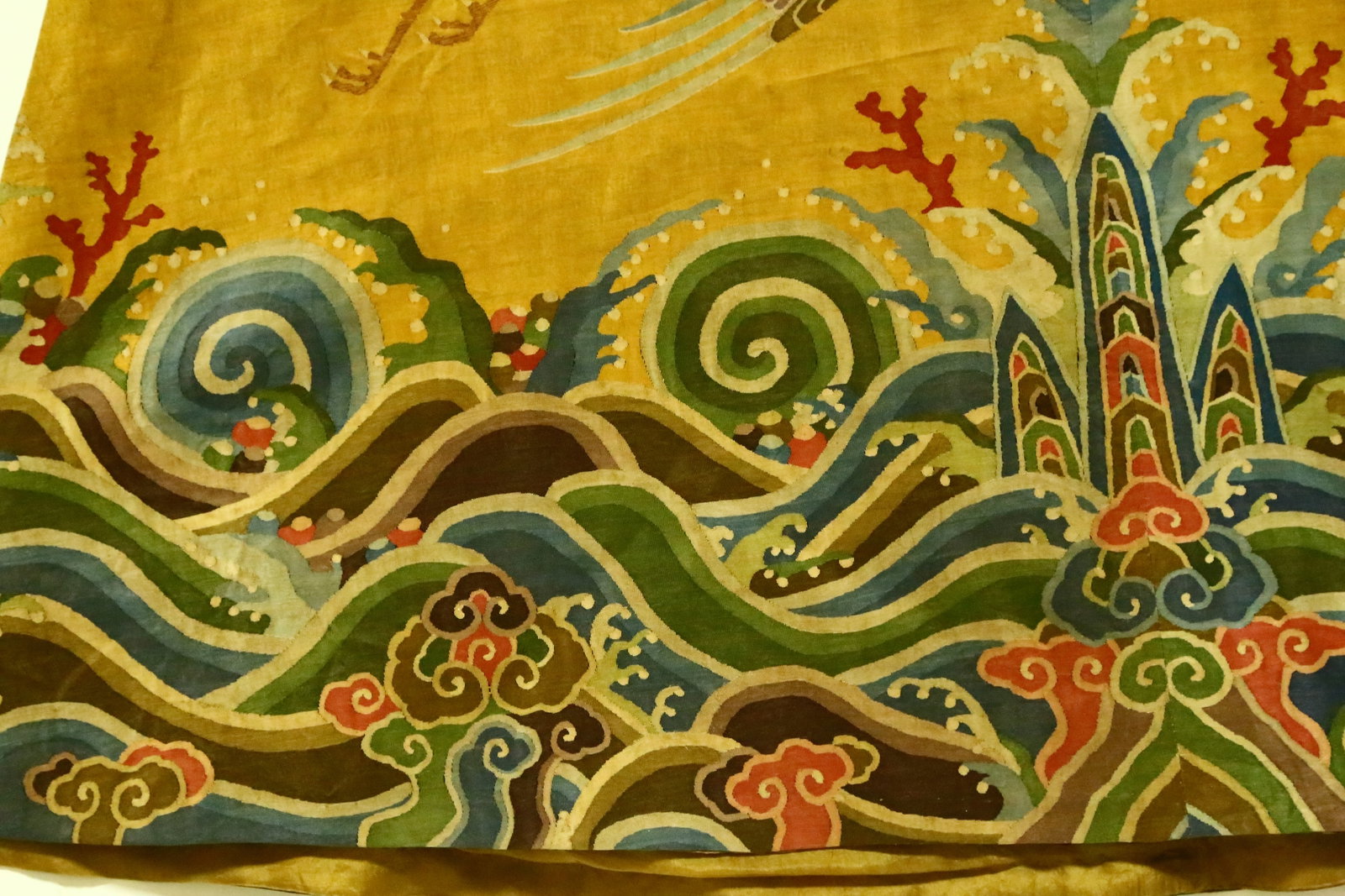 An Exquisite Kesi Phoenix Pattern Robe - 17