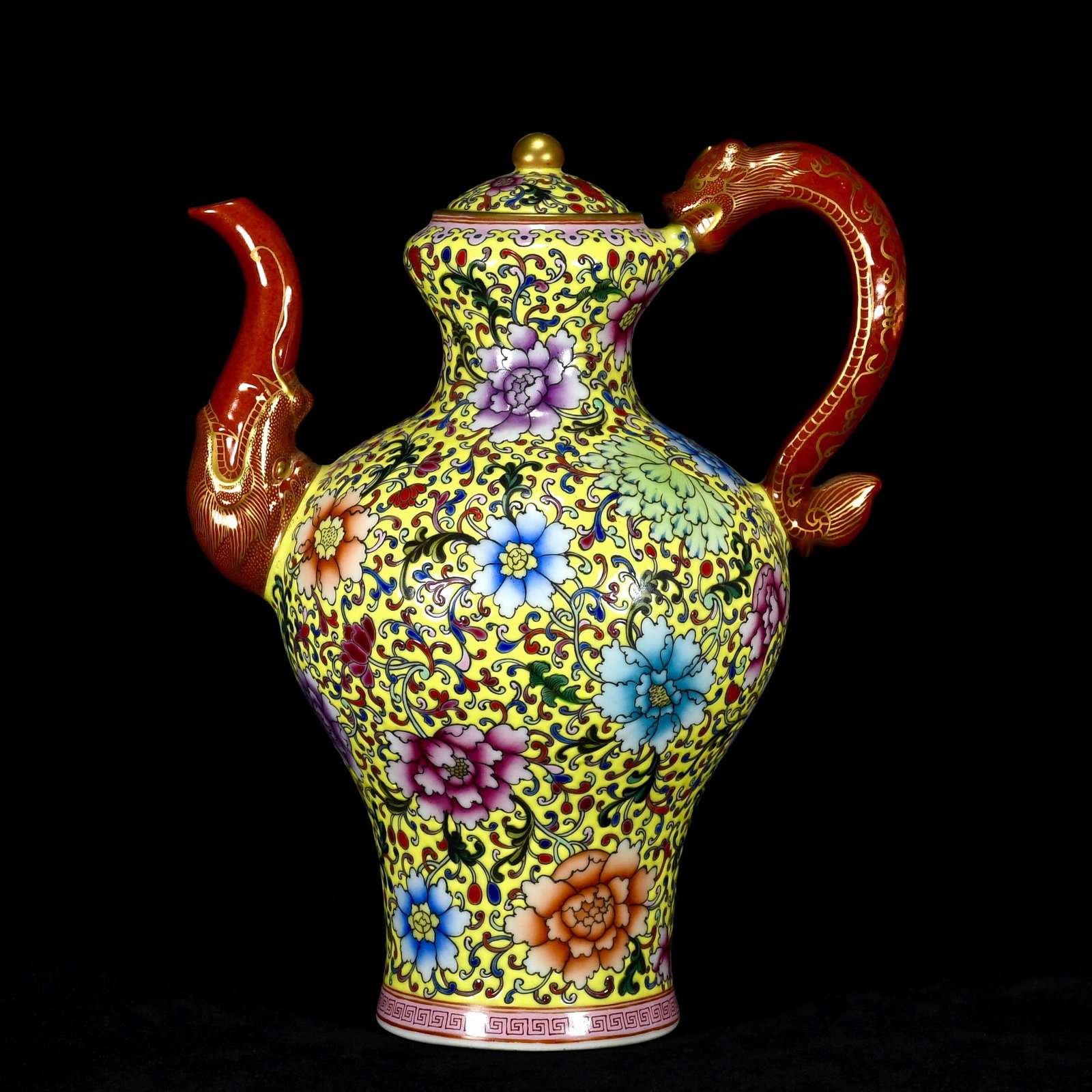An Exquisite Enamel Gilded Lotus Pattern Ewer: An Exquisite Enamel Gilded Lotus Pattern Ewer,Qing Dynasty,China,with Yongzheng Four-character