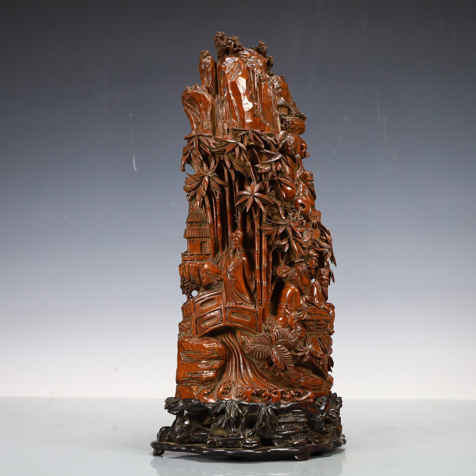 An Exquisite Sandalwood Landscape and Figure Ornament,with poem: An Exquisite Sandalwood Landscape and Figure Ornament,with poem,Qing Dynasty,China,With Mark,Size:7.5inx4.3inx15.4in,Weight:2000g,檀香木山水人物摆ߥ