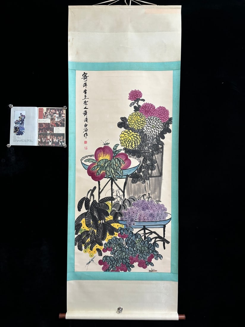 A Chinese Vertical Scroll Ink Painting of Flowe on Paper: A Chinese Vertical Scroll Ink Painting of Flowe on Paper,Qi baishi,Size:(entirety)80.7inx31.5in,(Without