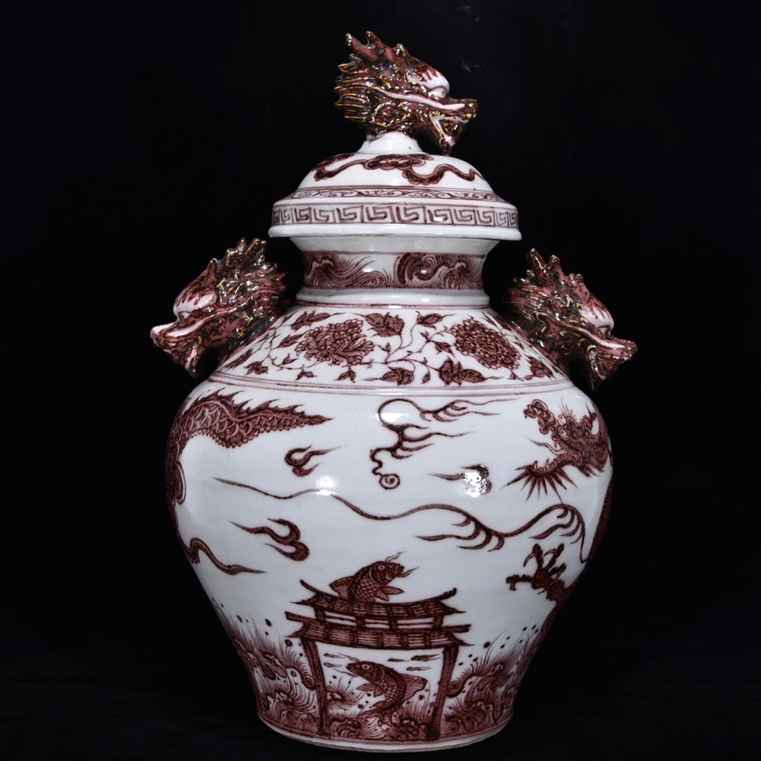 An Exquisite Blue and White Underglaze-Red Dragon Pattern Dragon-Ears Jar: An Exquisite Blue and White Underglaze-Red Dragon Pattern Dragon-Ears Jar,Yuan Dynasty,China,Size:19.3inx13.8in,青花釉里红龙纹龙耳罐,中