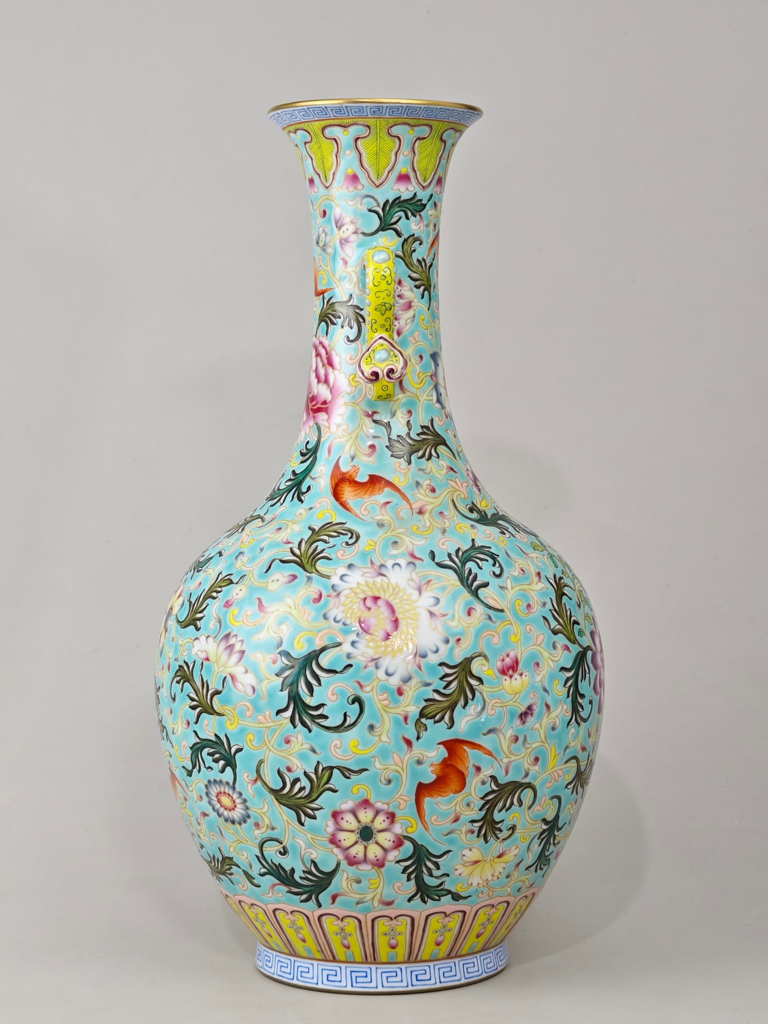 Famille-Rose Painted Gold Lotus Pattern Double-Ears Vase: Famille-Rose Painted Gold Lotus Pattern Double-Ears Vase,Qing Dynasty,China,with Jiaqing Six-character Mark,Size:16.1inx8.7in 粉彩描金缠枝莲纹双&#