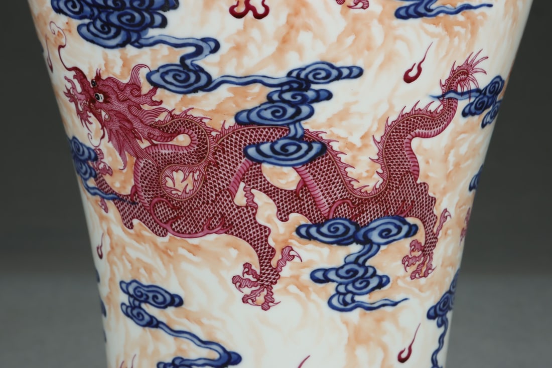 An Exquisite Blue and White Ruby Red-Glazed Dragon Pattern Seawater Pattern Vase - 6