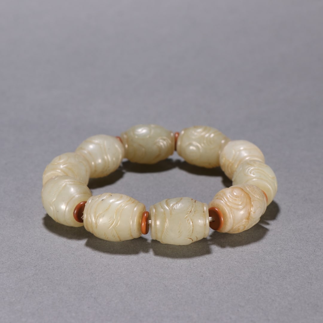 An Exquisite White Jade Dragon Pattern Bracelets - 3