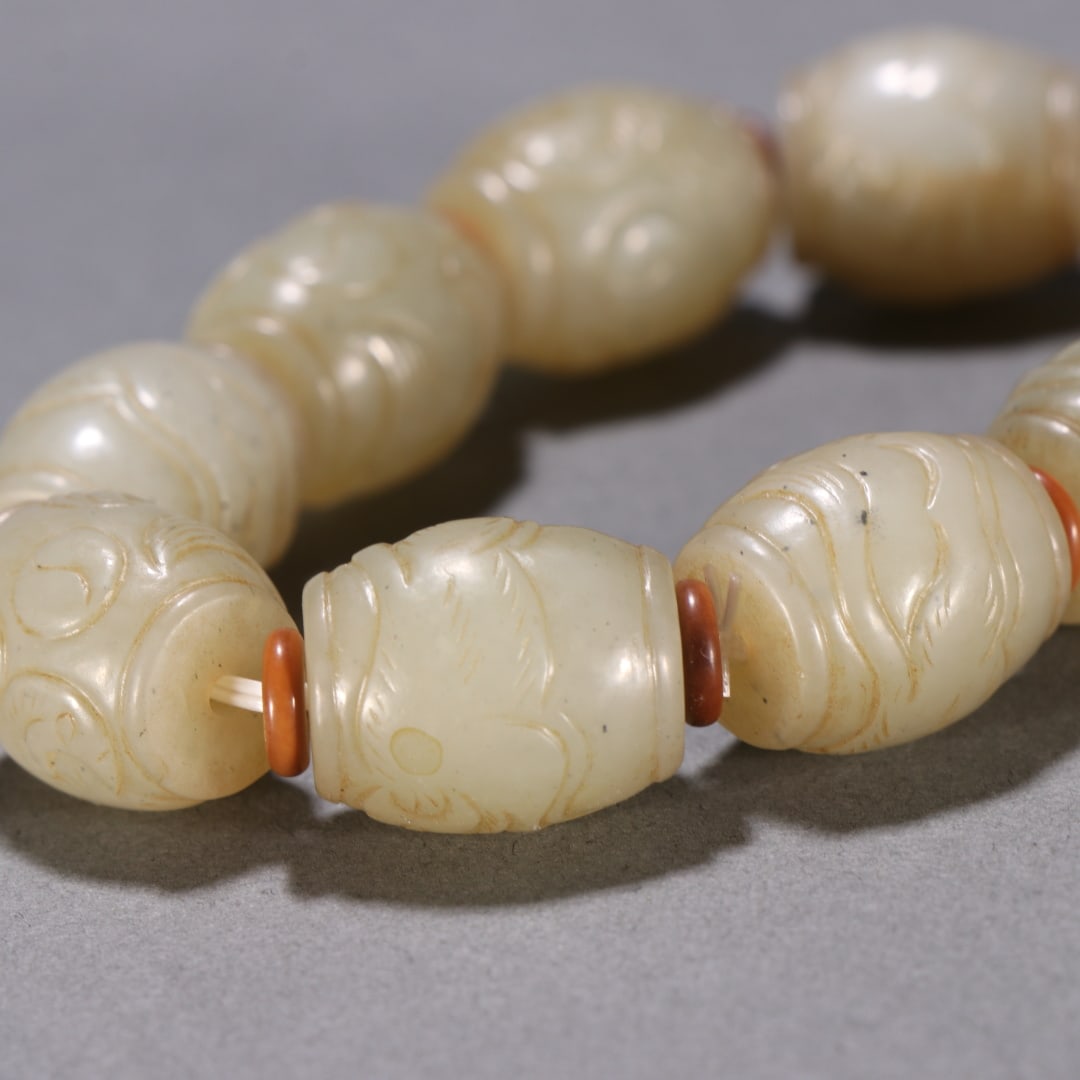 An Exquisite White Jade Dragon Pattern Bracelets - 7