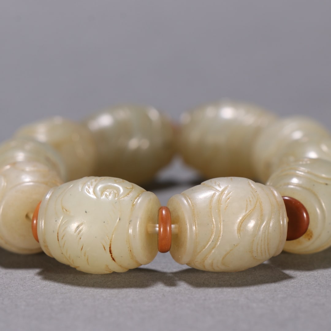 An Exquisite White Jade Dragon Pattern Bracelets - 9