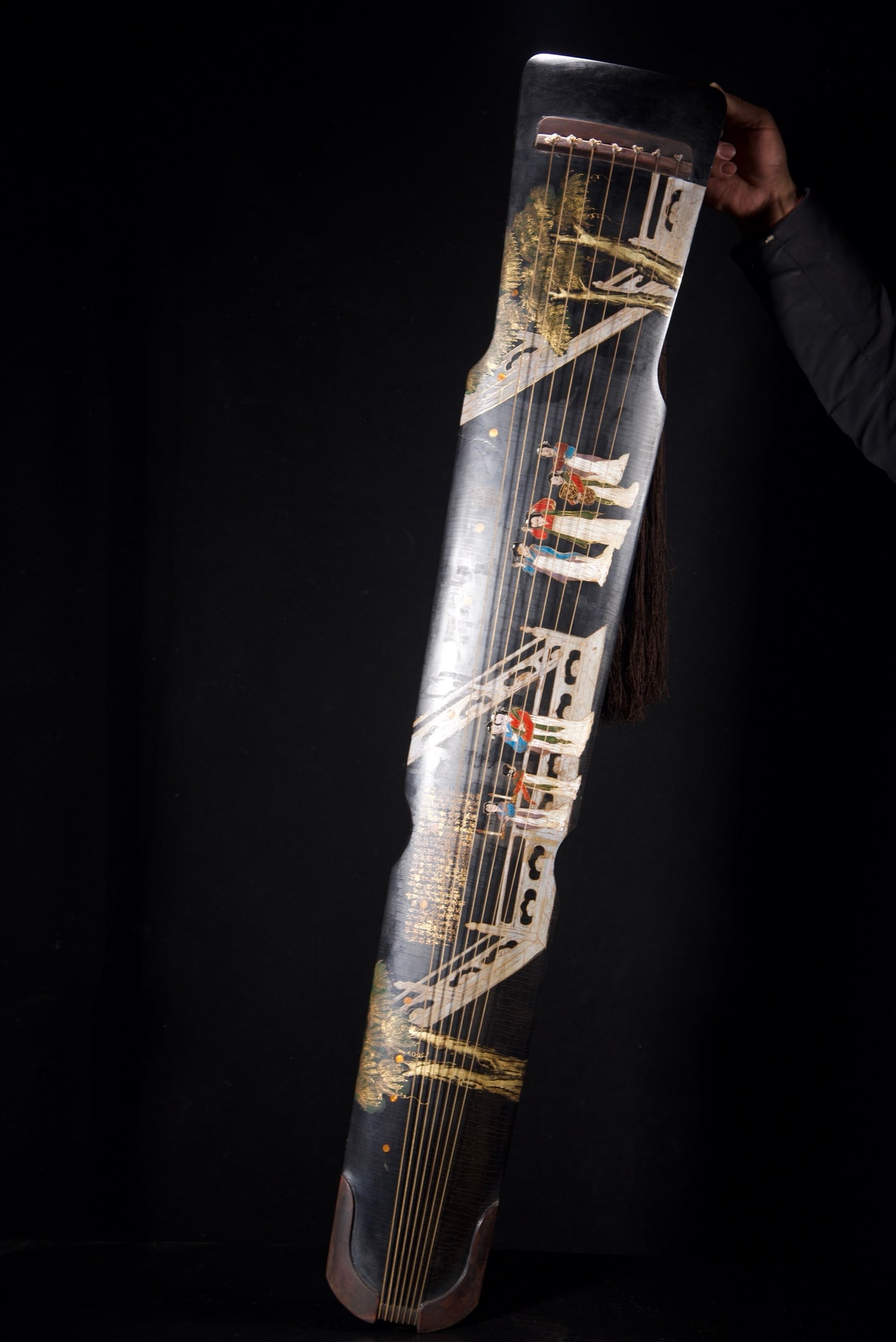 An Exquisite Wooden Painted Gold Figure Pattern Comb Ornament,with poem: An Exquisite Wooden Painted Gold Figure Pattern Comb Ornament,with poem,Qing Dynasty,China,With Mark,Size:47.2inx7.3inx3.5in,Weight:2385g,木胎描金人物纹ߔ