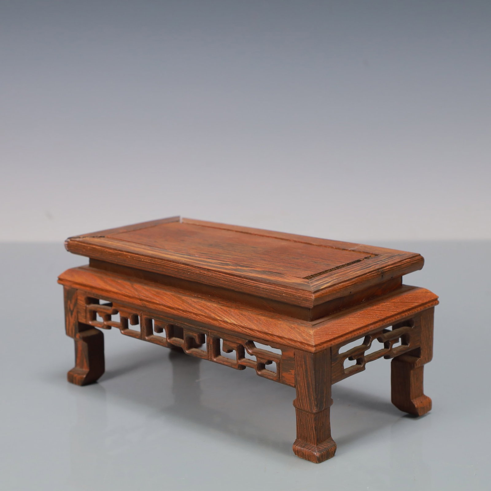 An Exquisite Redwood Table - 3