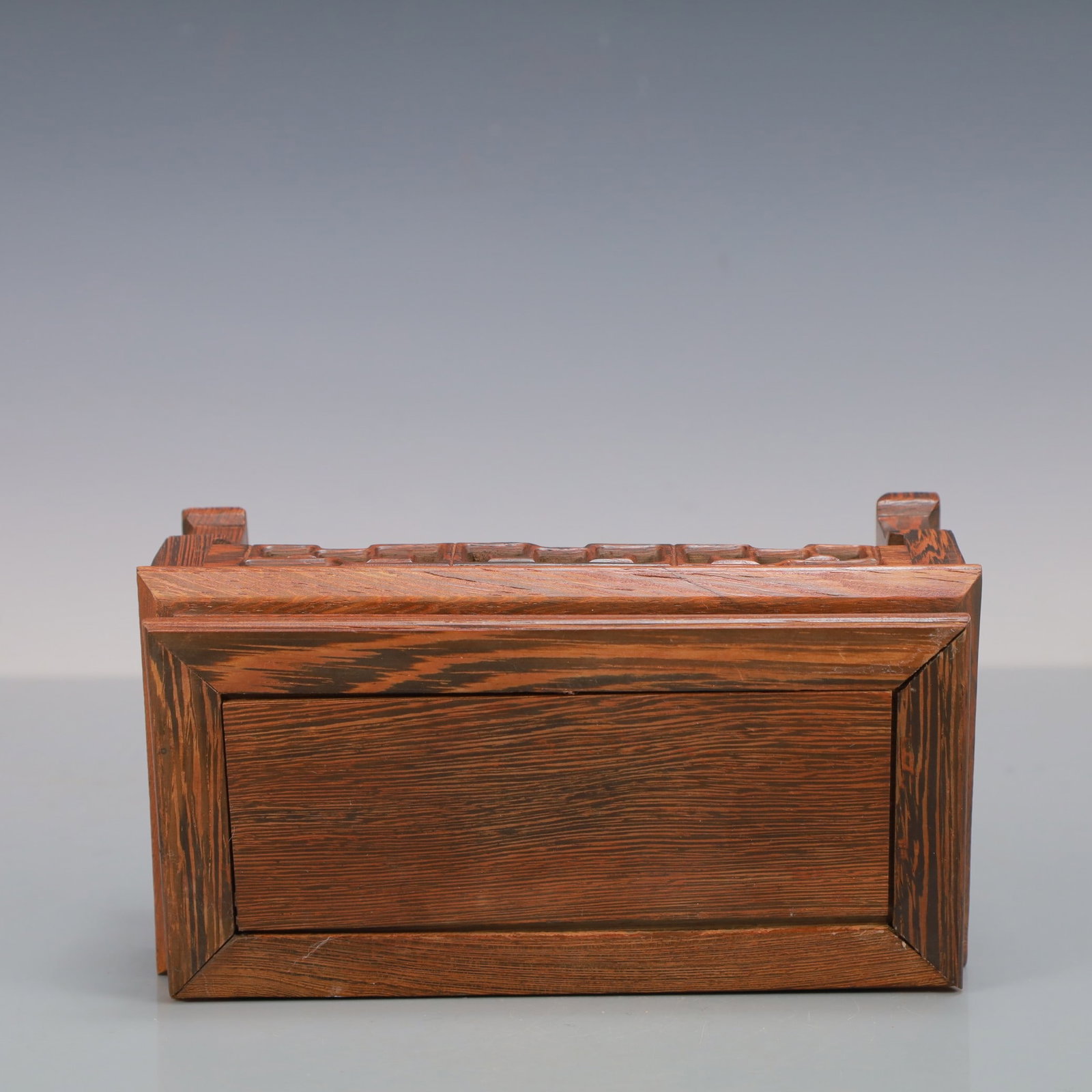 An Exquisite Redwood Table - 6