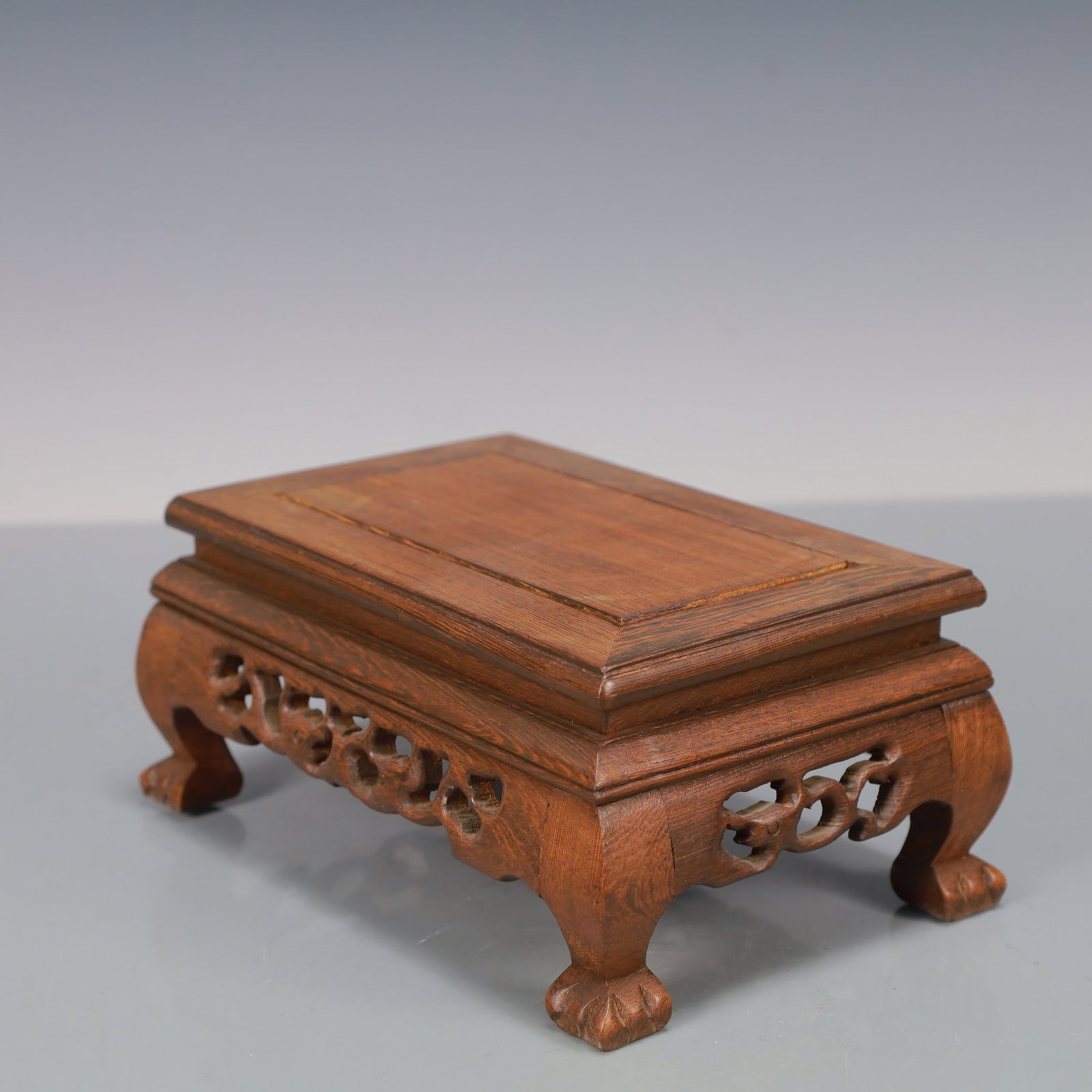 An Exquisite Redwood Table - 3