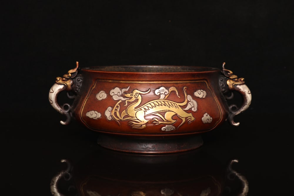 An Exquisite Silver-Gilt Bronze Auspicious Animal Pattern Dragon-Ears Censer