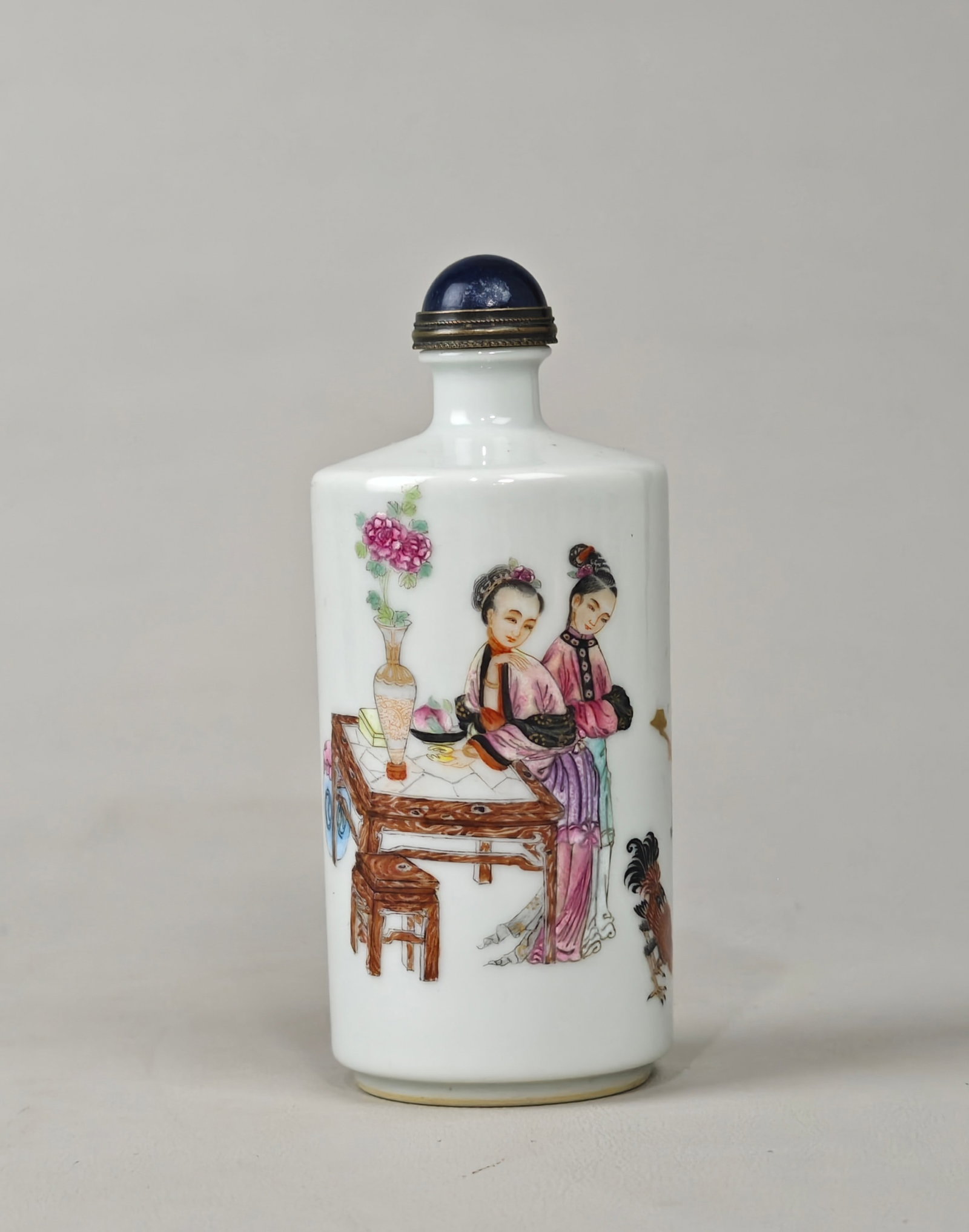 Famille-Rose Character and Story Pattern with poem Snuff Bottle (1 of 8)
