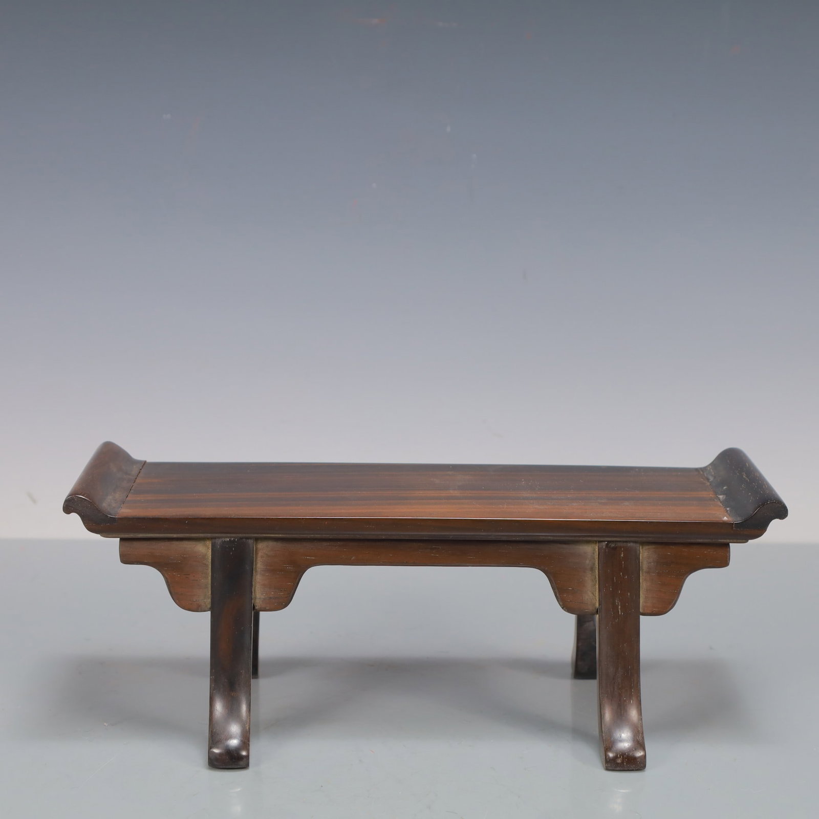 An Exquisite Redwood Table - 4