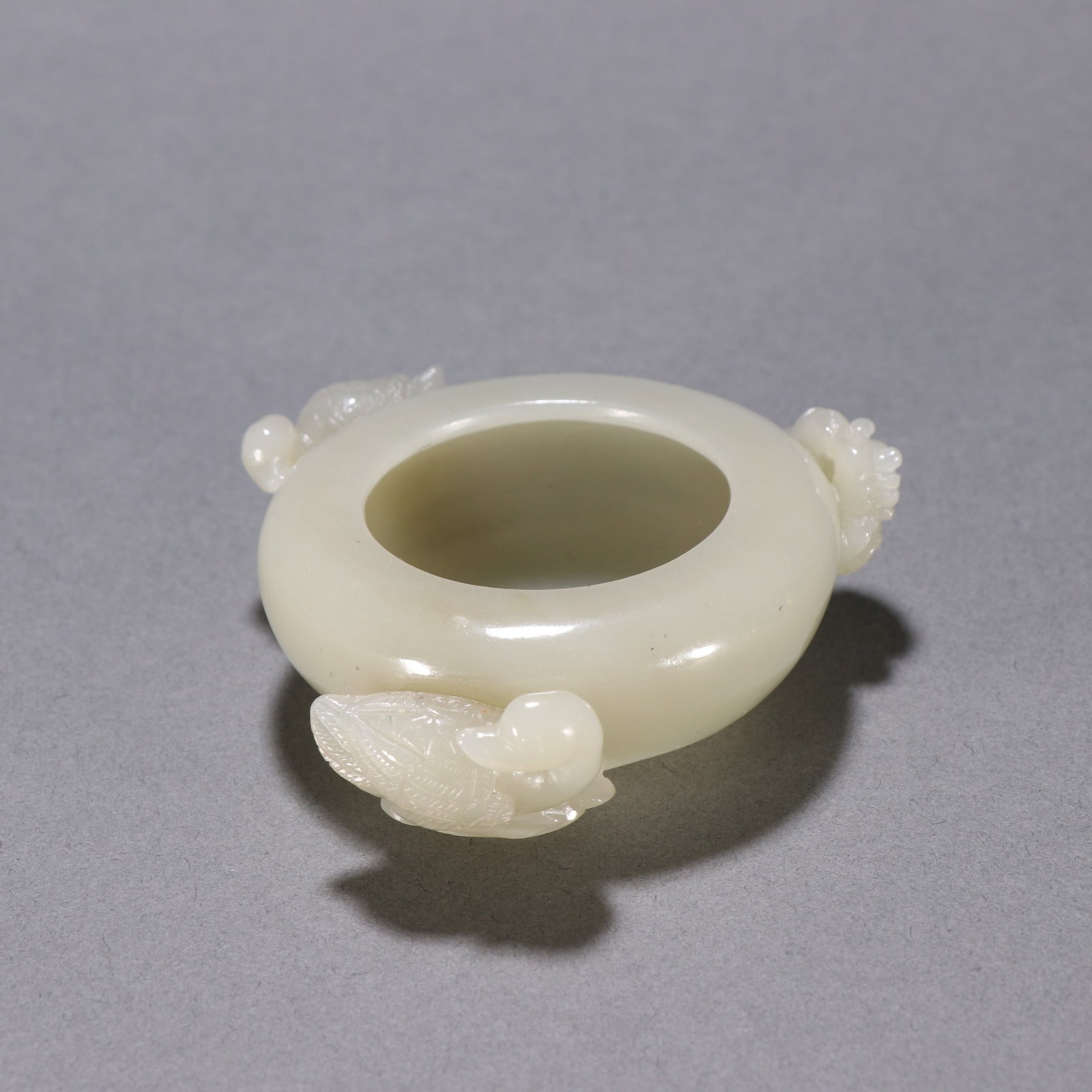 An Exquisite White Jade Duck Water Pot: An Exquisite White Jade Duck Water Pot,Qing Dynasty,China,Size:1inx3.3in,白玉鸭子水盂,中国清代