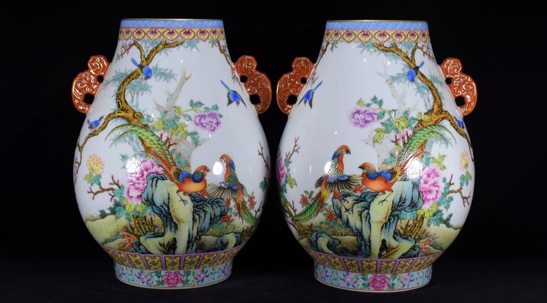 A Pair of Enamel Flower and Bird Pattern Double-Ears Vase,with poems: A Pair of Exquisite Enamel Flower and Bird Pattern Double-Ears Vase,with poems,Qing Dynasty,China,with Qianlong Four-character Mark,Size:16.1inx11.8in*2,一对珐琅彩花