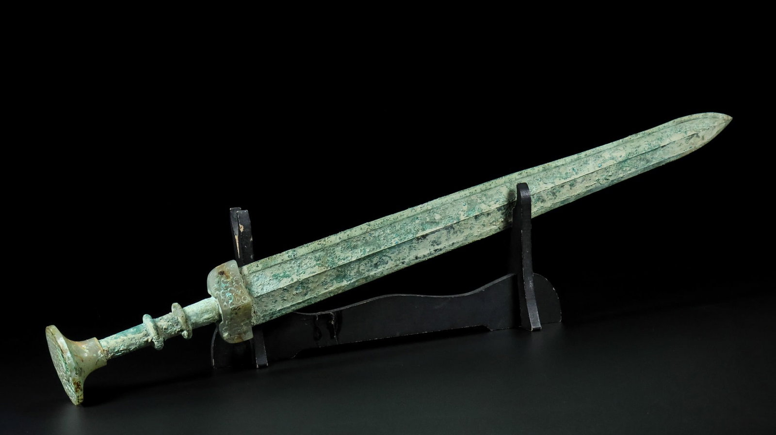 An Exquisite White Jade Sword - 7