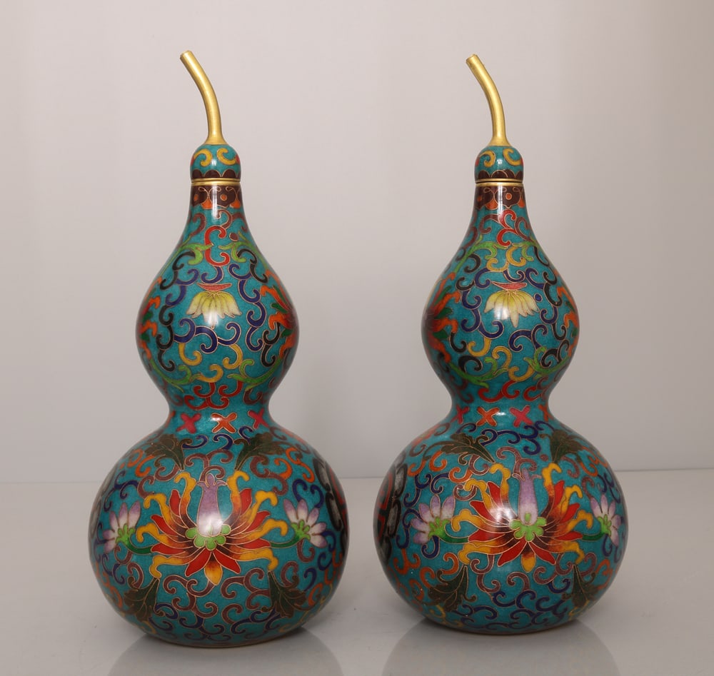 A Pair of Exquisite Cloisonne Lotus Pattern Gourd Vases (1 of 9)