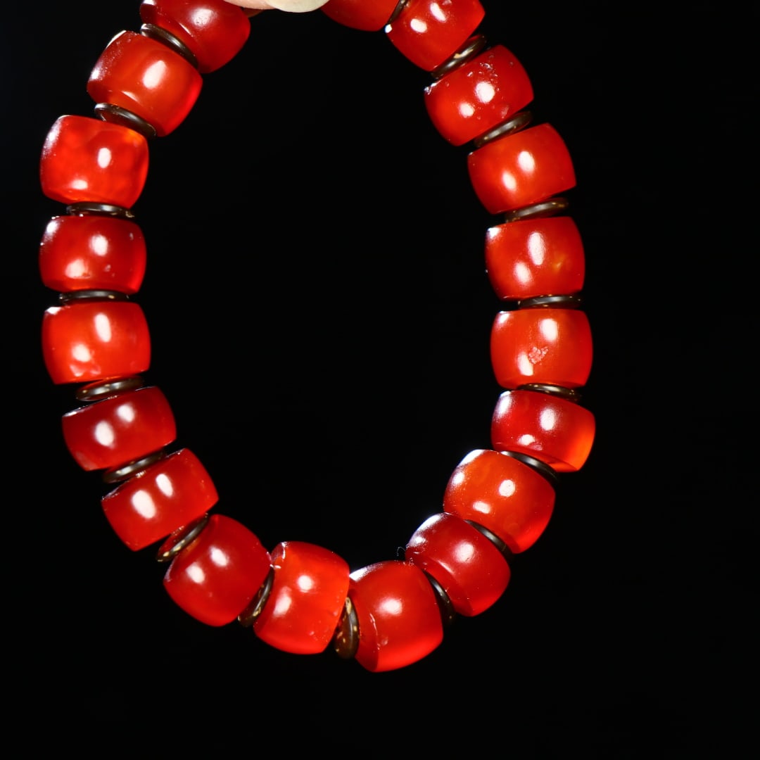 An Exquisite Agate Bracelets - 6