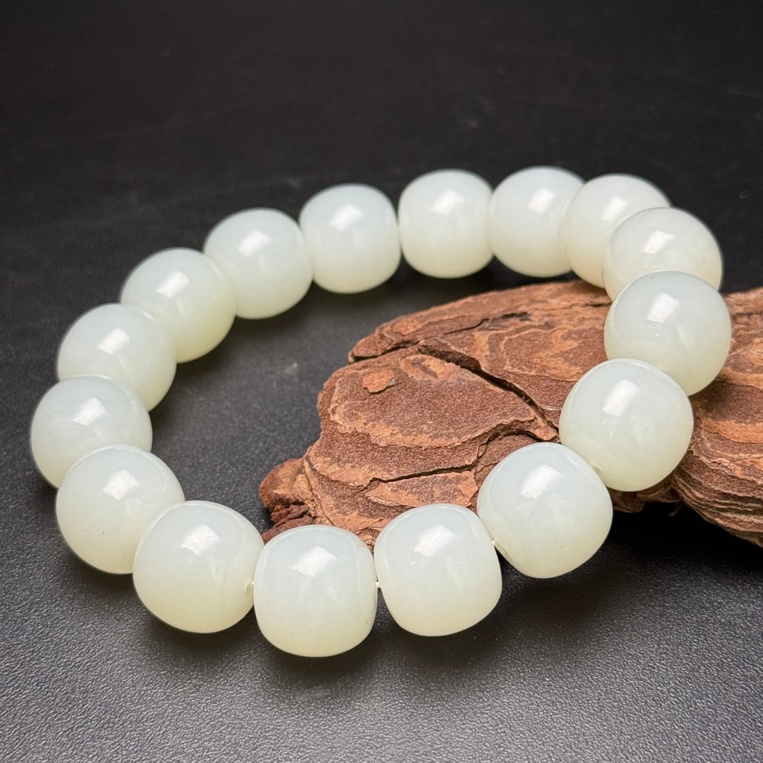 An Exquisite White Jade Bracelets - 3