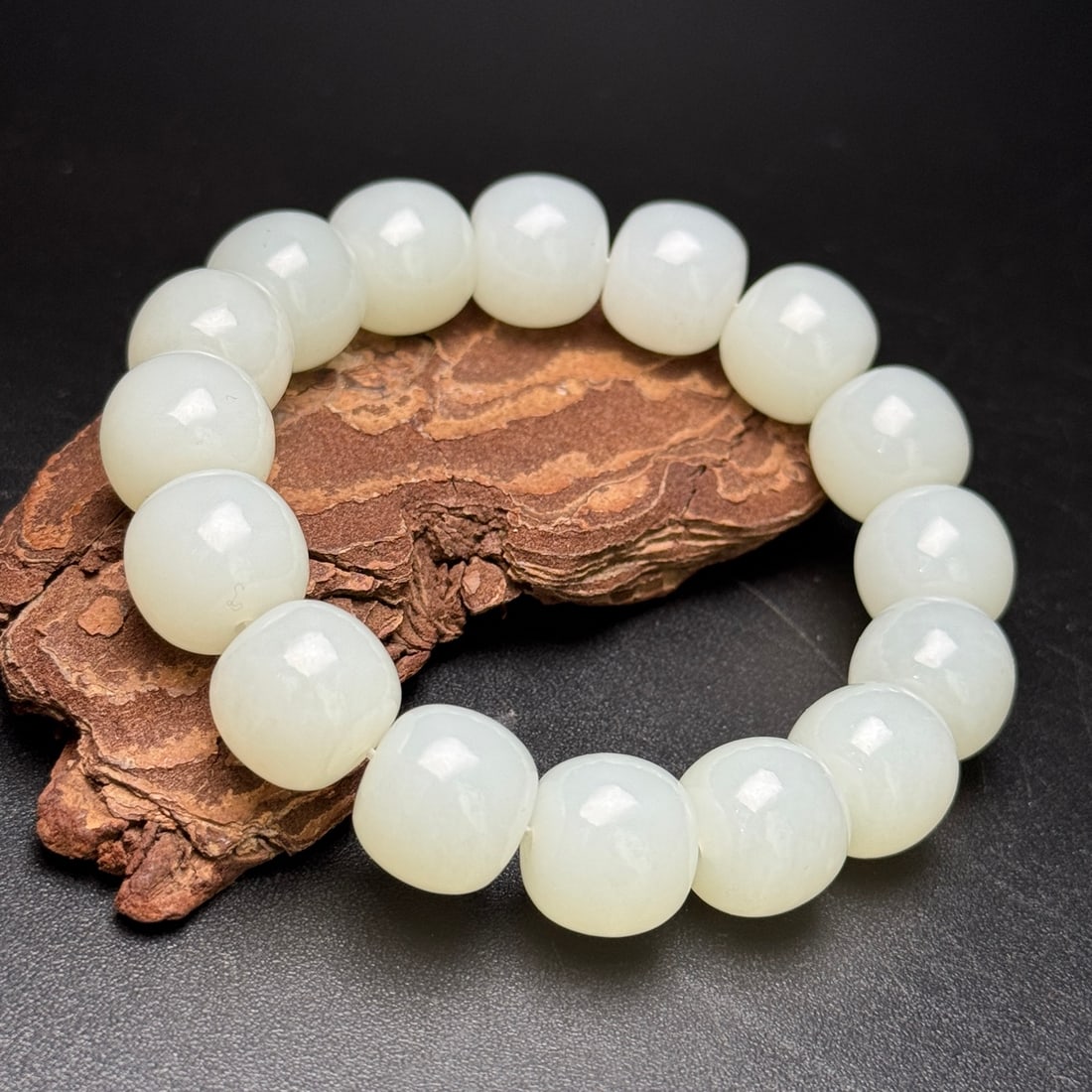 An Exquisite White Jade Bracelets - 4
