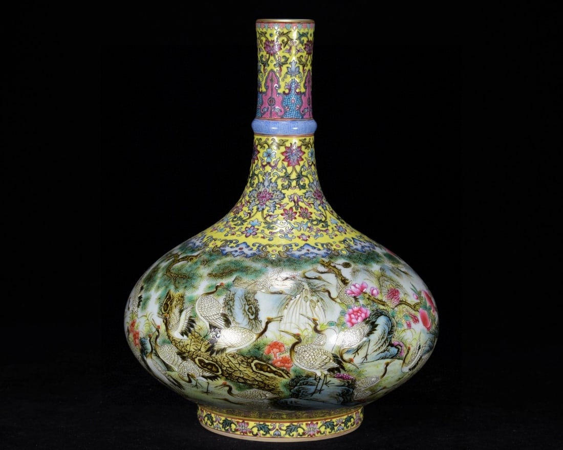 An Exquisite Enamel Flower and Bird Pattern Vase: An Exquisite Enamel Flower and Bird Pattern Vase,Qing Dynasty,China,with Qianlong Six-character